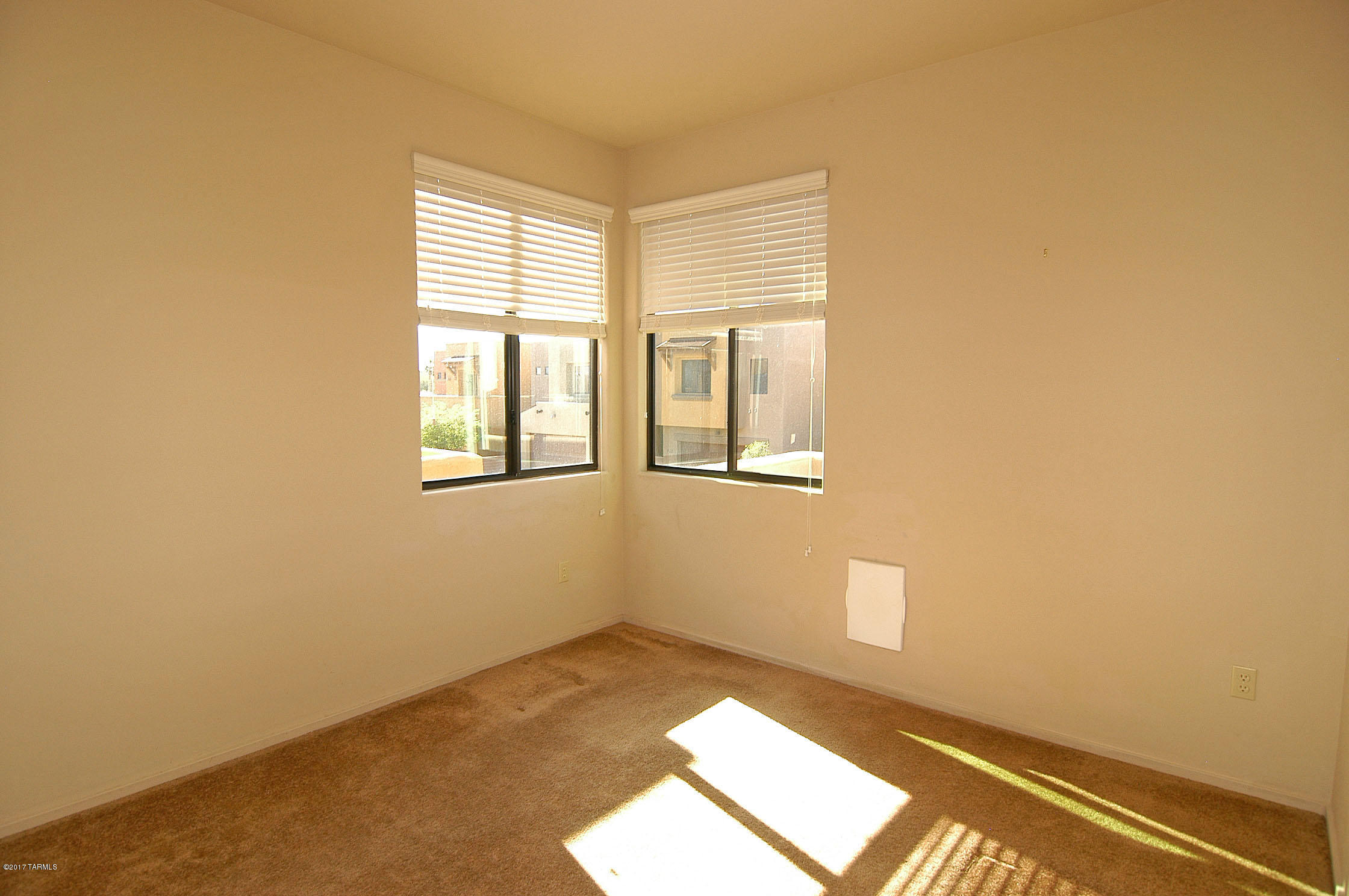 Oasis Harrison - Residential