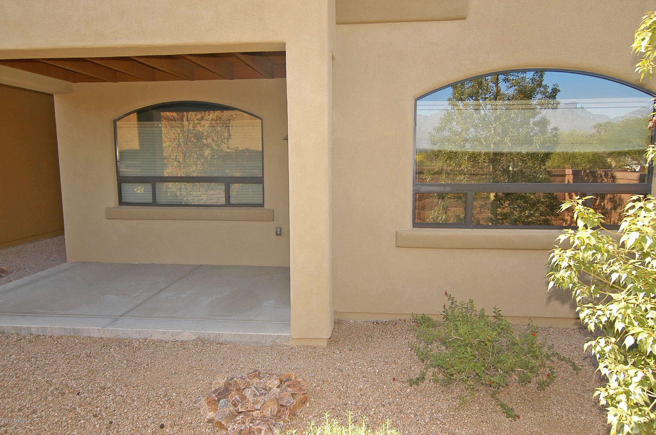Oasis Harrison - Residential