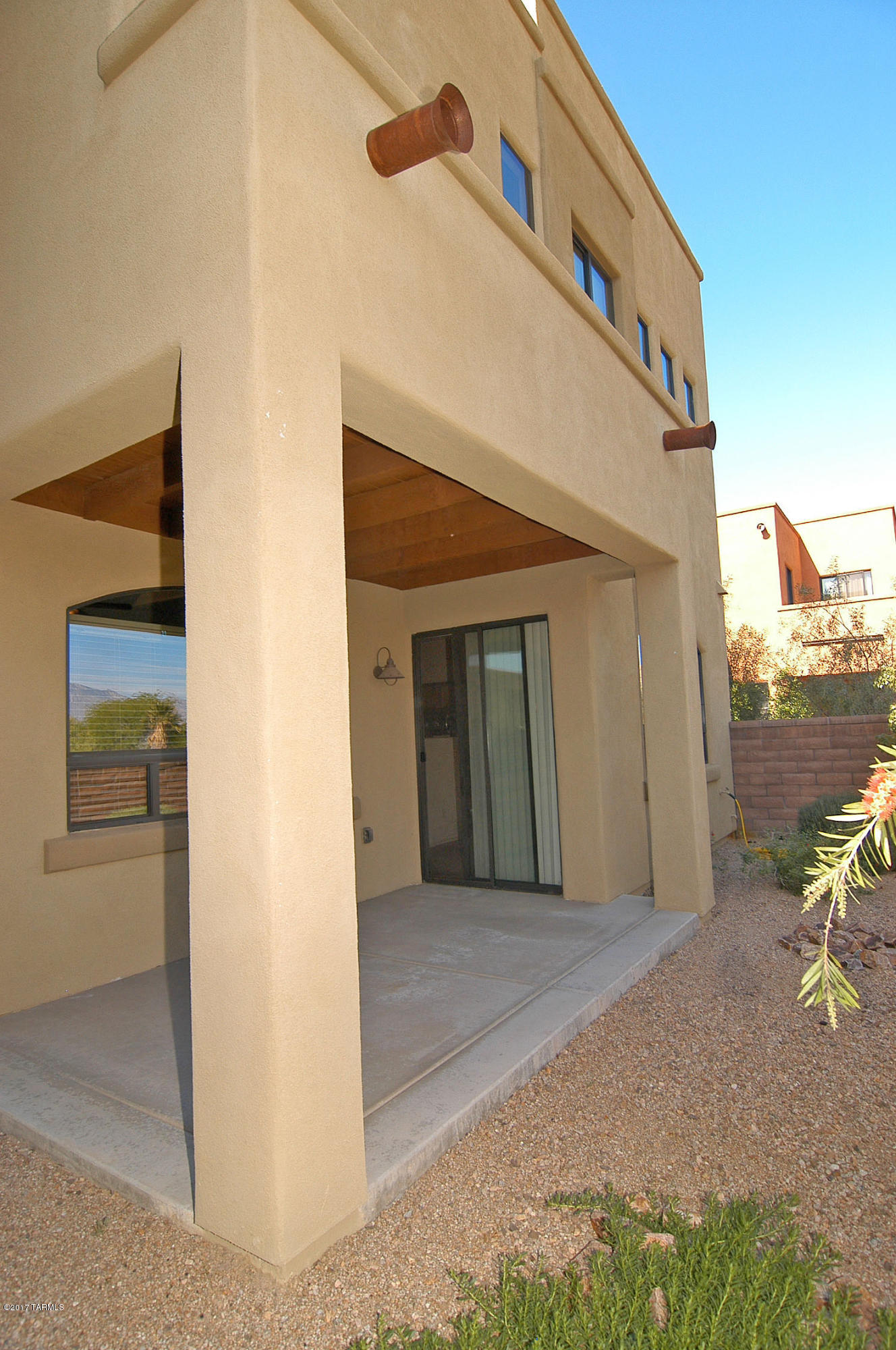 Oasis Harrison - Residential