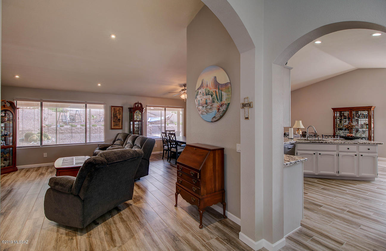 Saddlebrooke - Residential