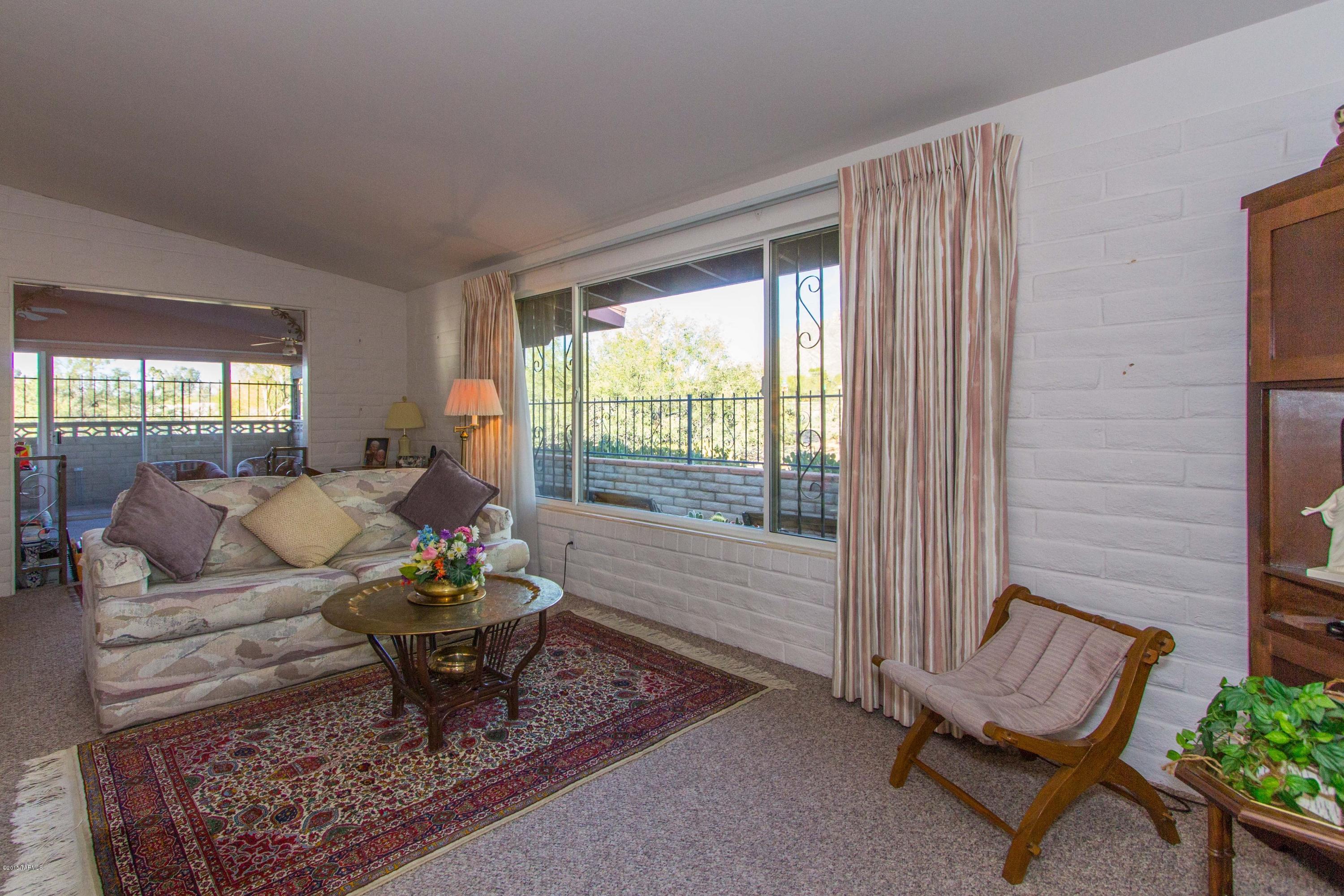 Casas Adobes Estates NO. 3-A - Residential