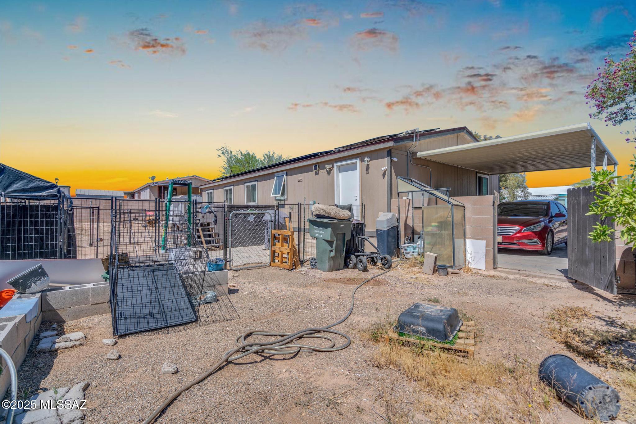 Country Club Terrace (1-108) - Residential