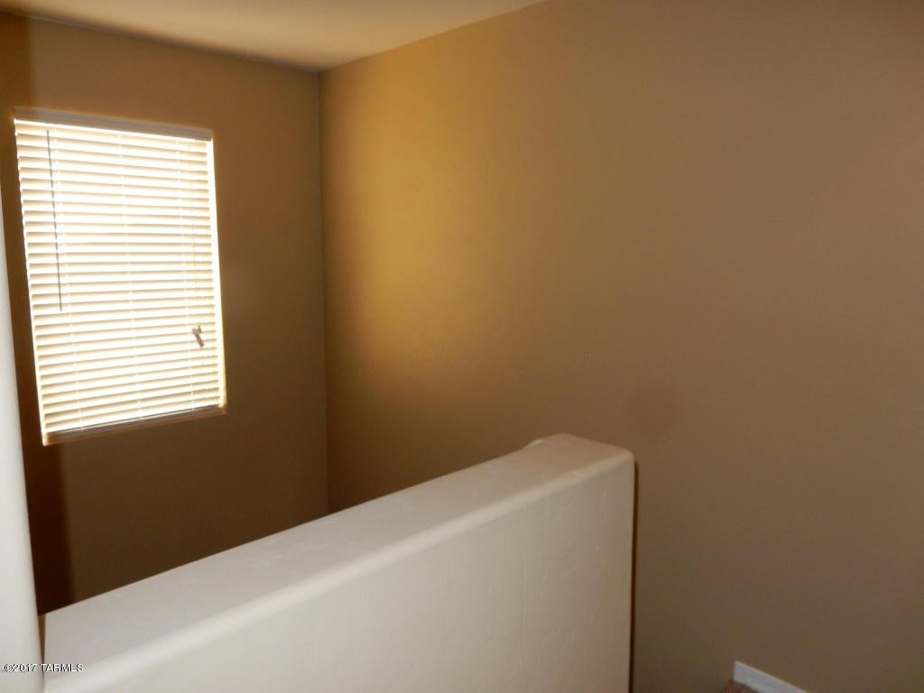 Mariposa Trail - Residential Lease