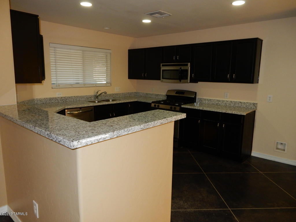Mariposa Trail - Residential Lease