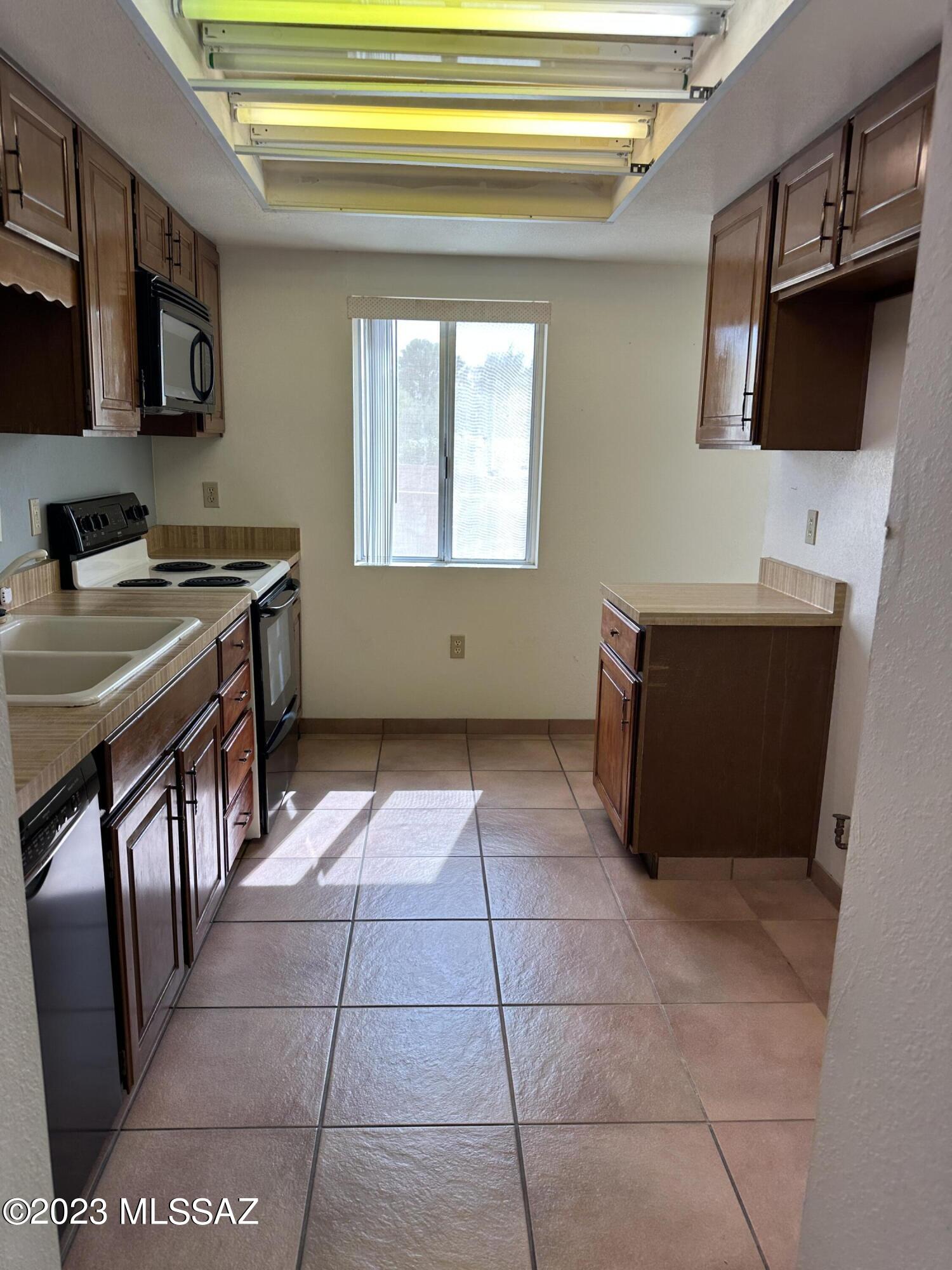 Green Valley Country Club North(1-145) - Residential