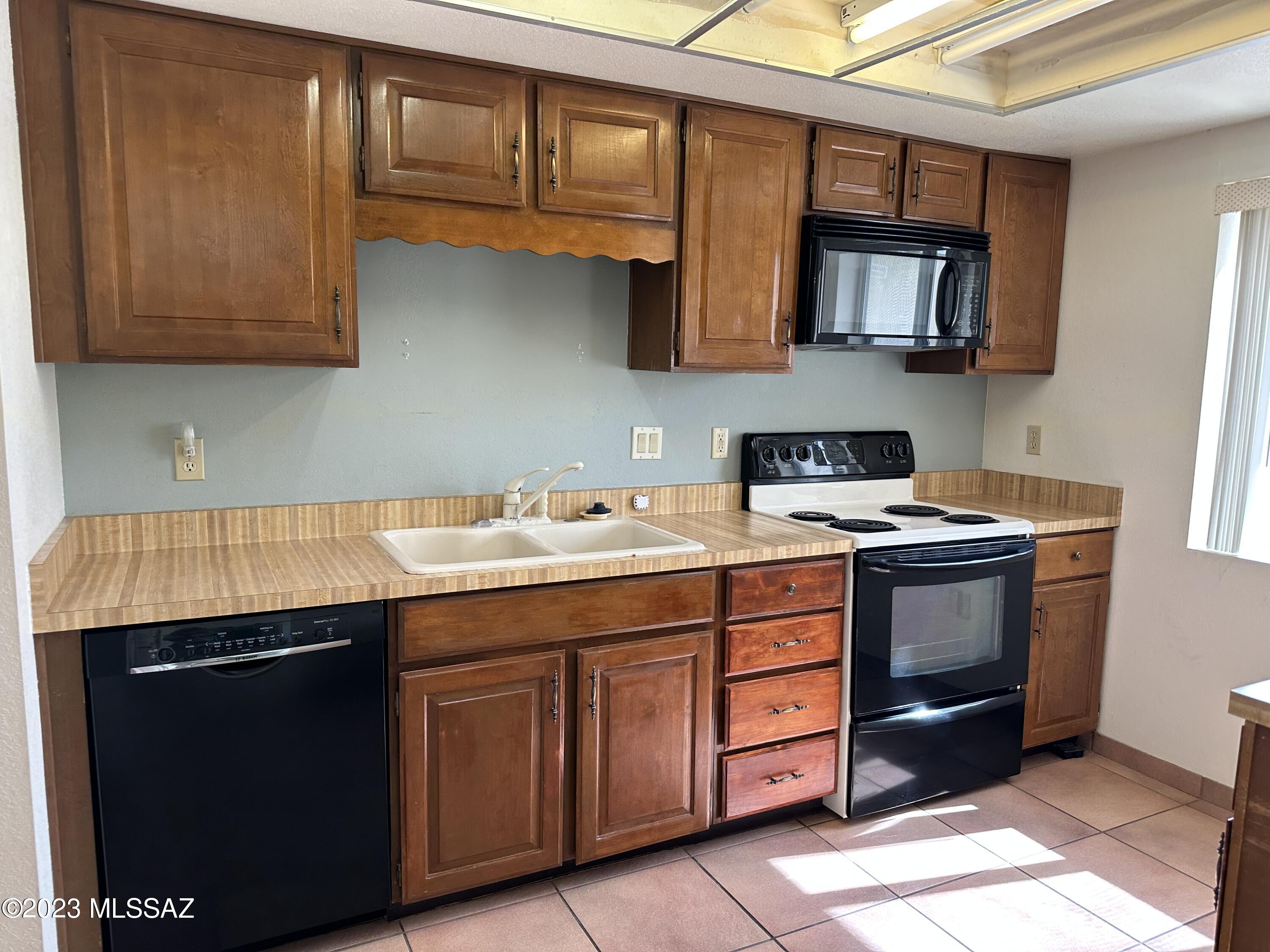 Green Valley Country Club North(1-145) - Residential