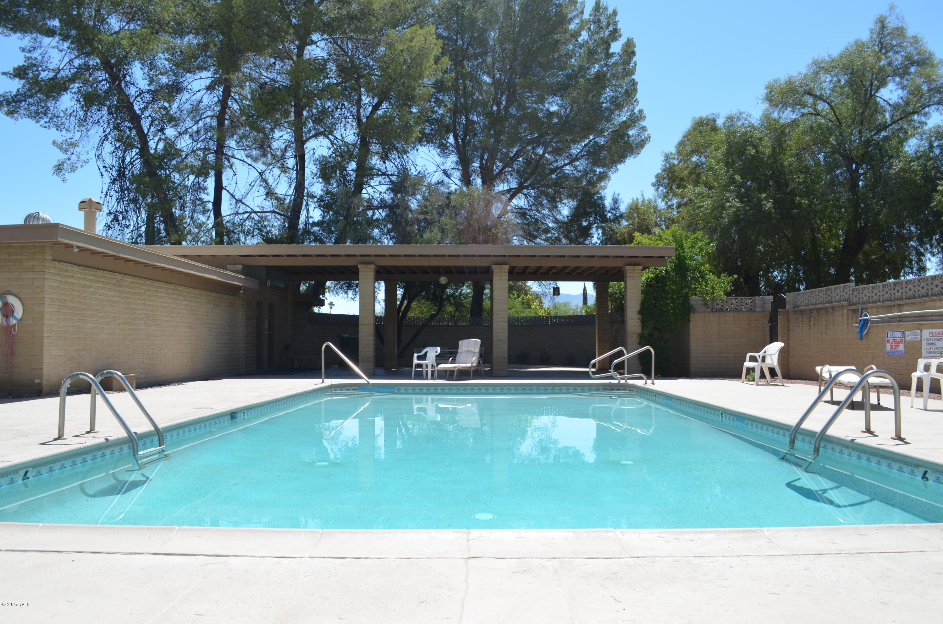 Rolling Meadows Condominiums - Residential