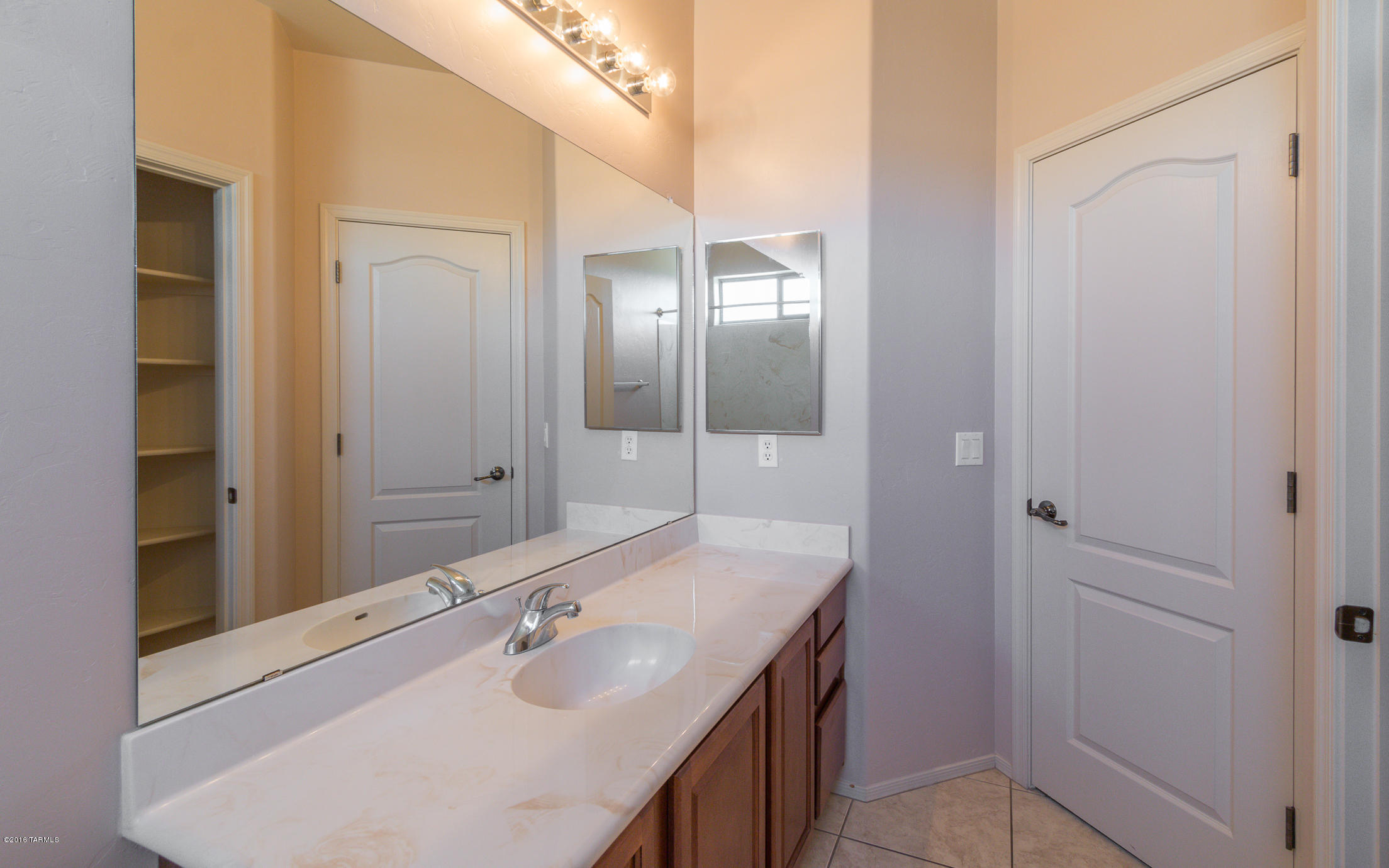 Ramona Vista (1-28) - Residential