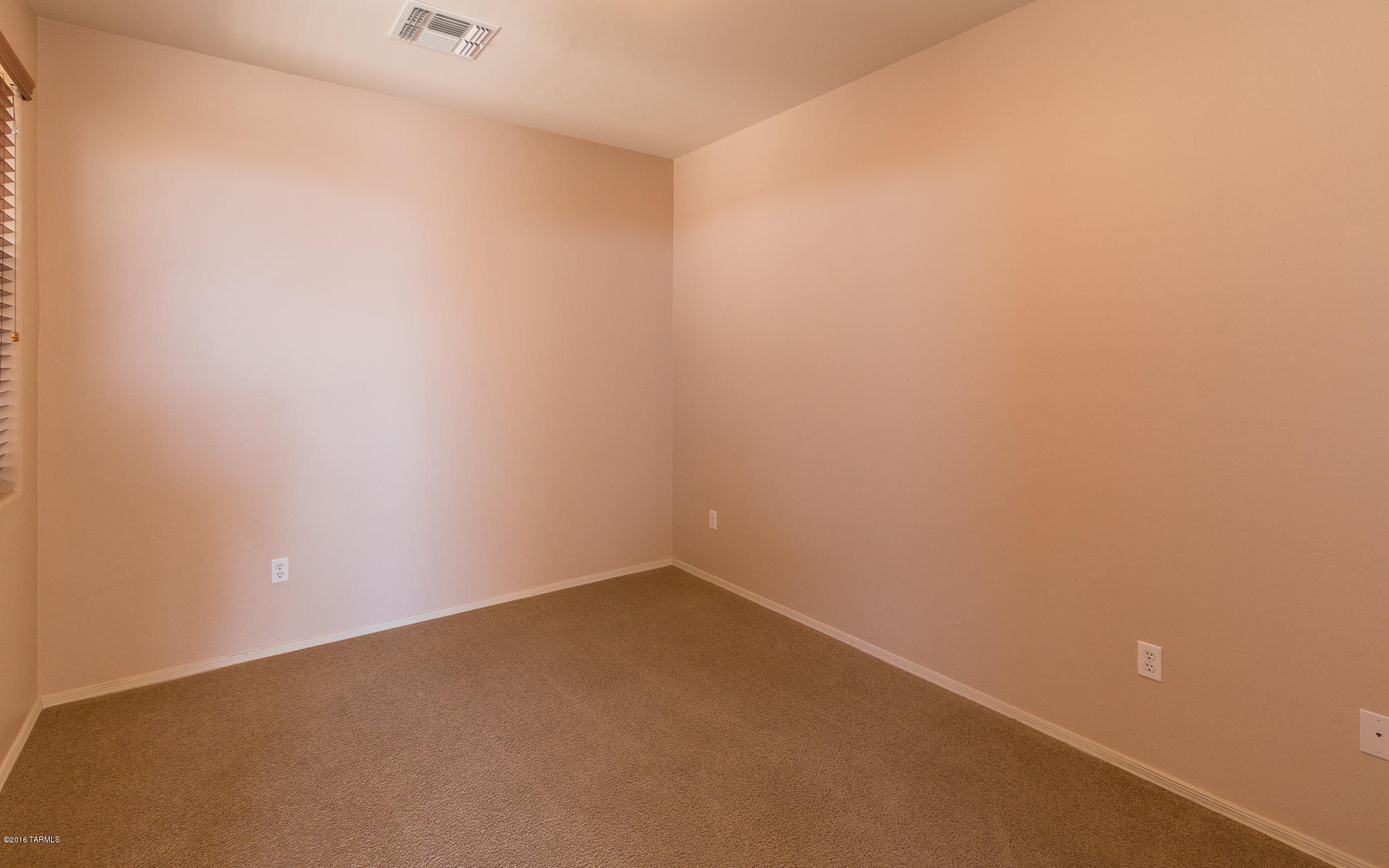 Ramona Vista (1-28) - Residential