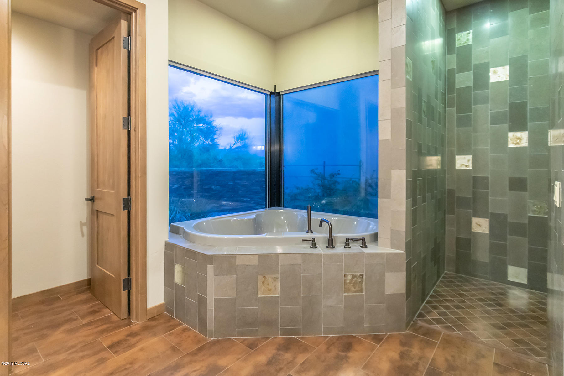 Butterfly Mountain (1-28) - Residential