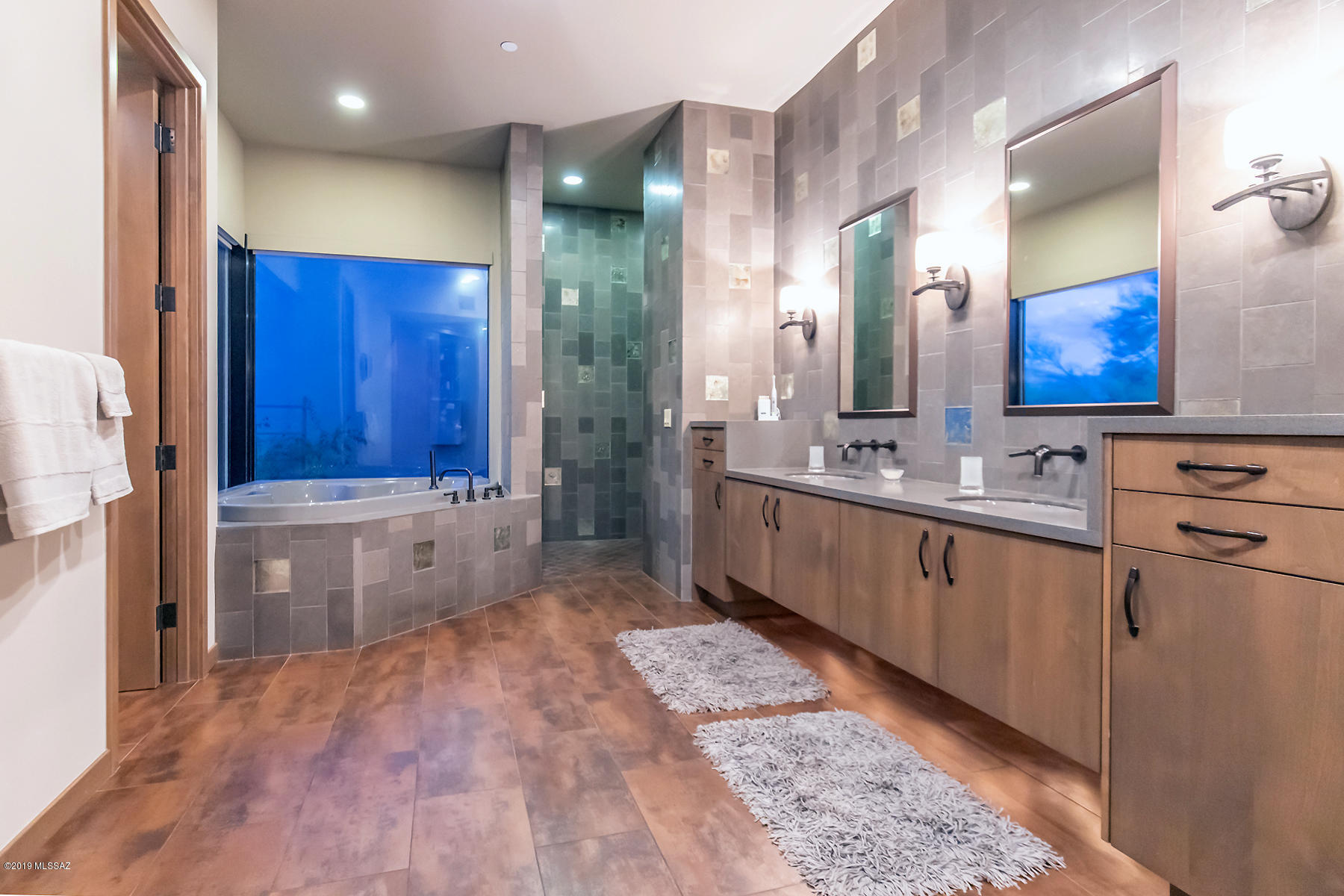 Butterfly Mountain (1-28) - Residential