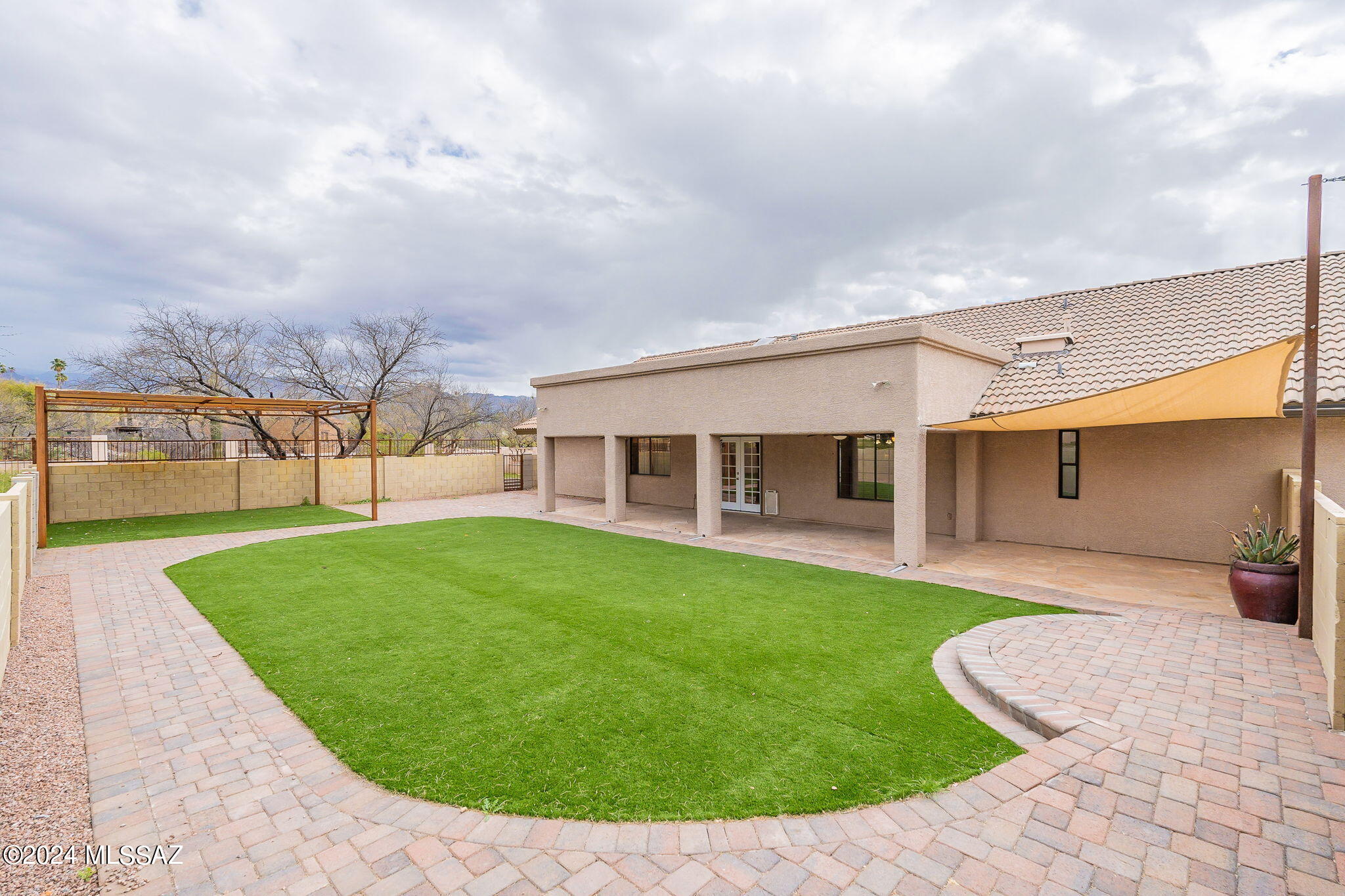 Las Colinas Encantadas (1-5) - Residential