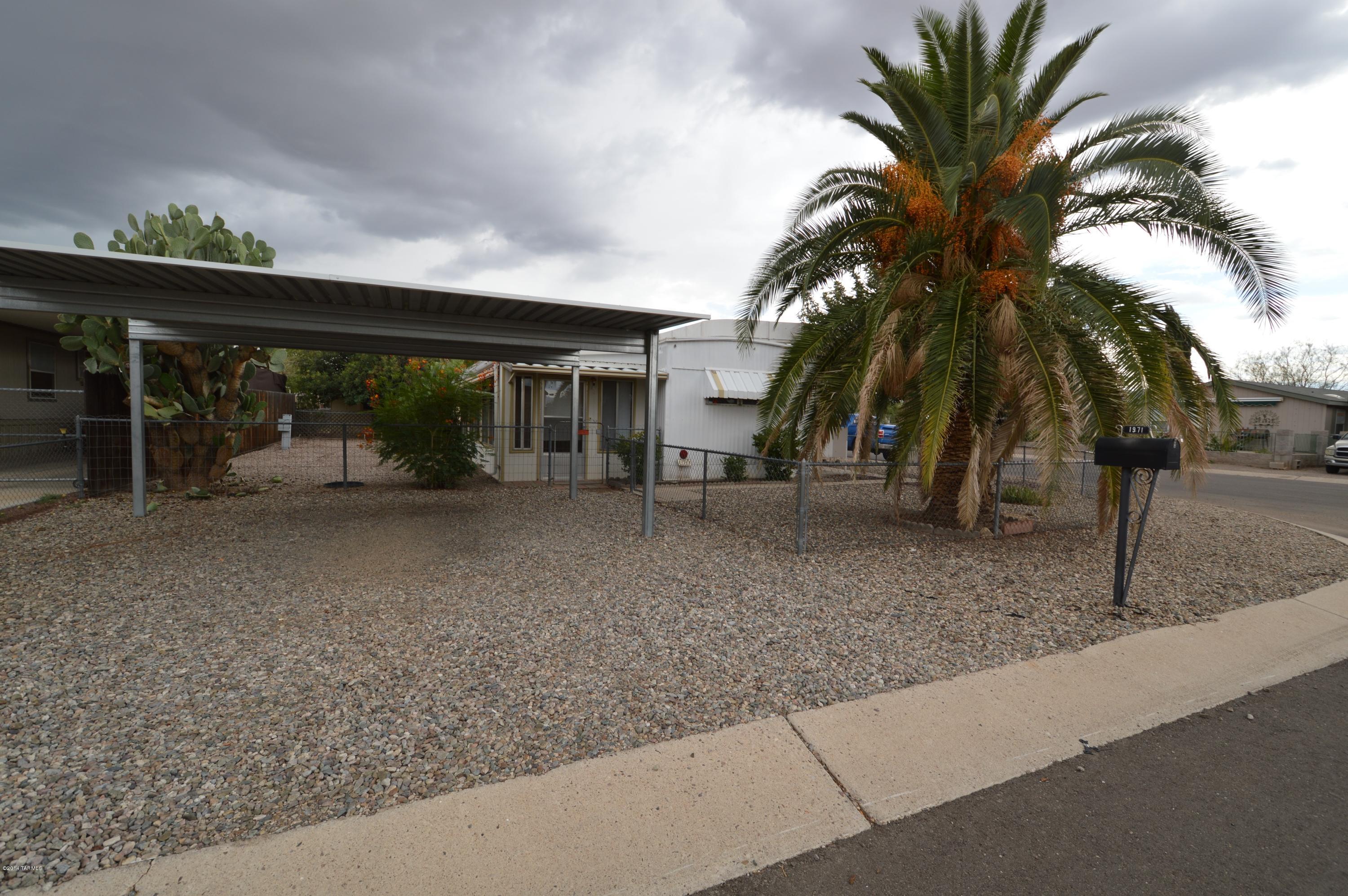Cholla Manor (1-86) - Residential Lease