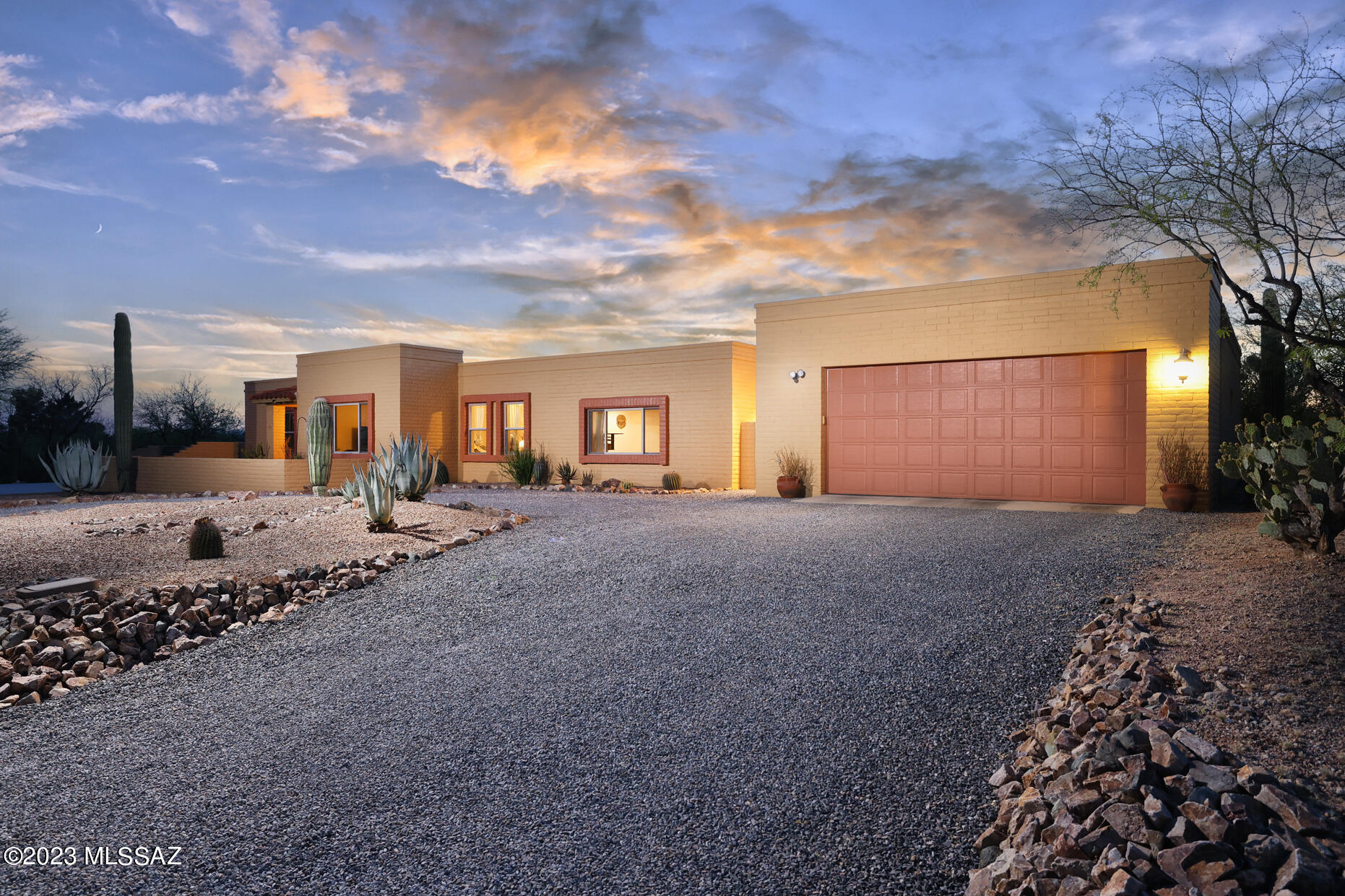 Sabino Town And Country Estates (1-77) - Residential