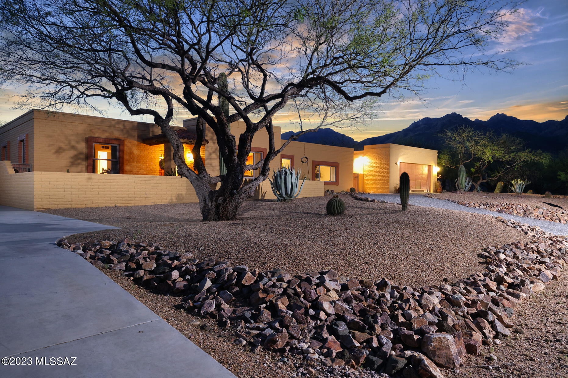 Sabino Town And Country Estates (1-77) - Residential
