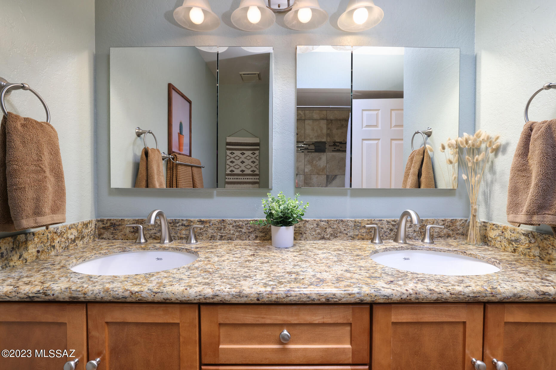 Sabino Town And Country Estates (1-77) - Residential