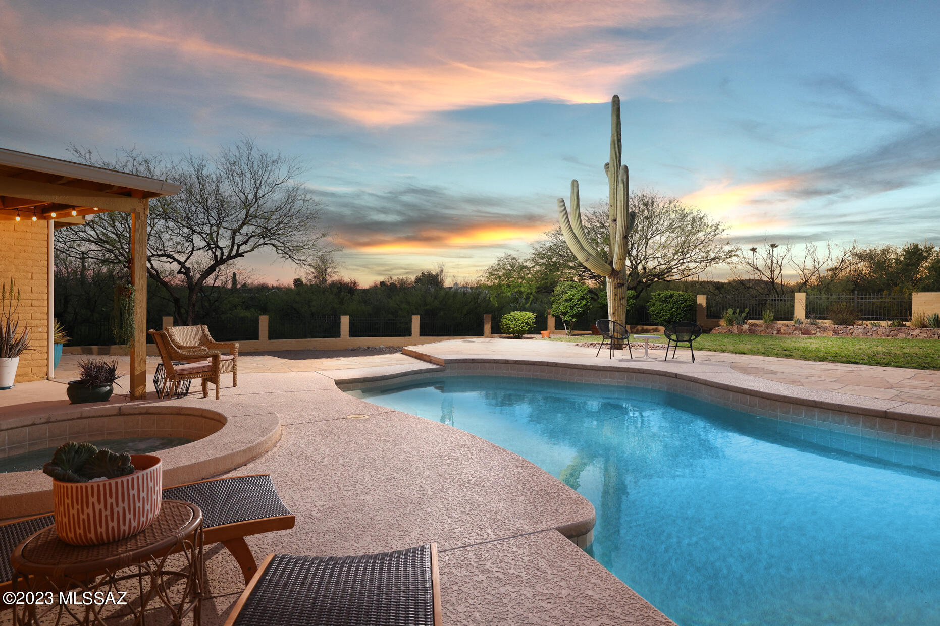 Sabino Town And Country Estates (1-77) - Residential
