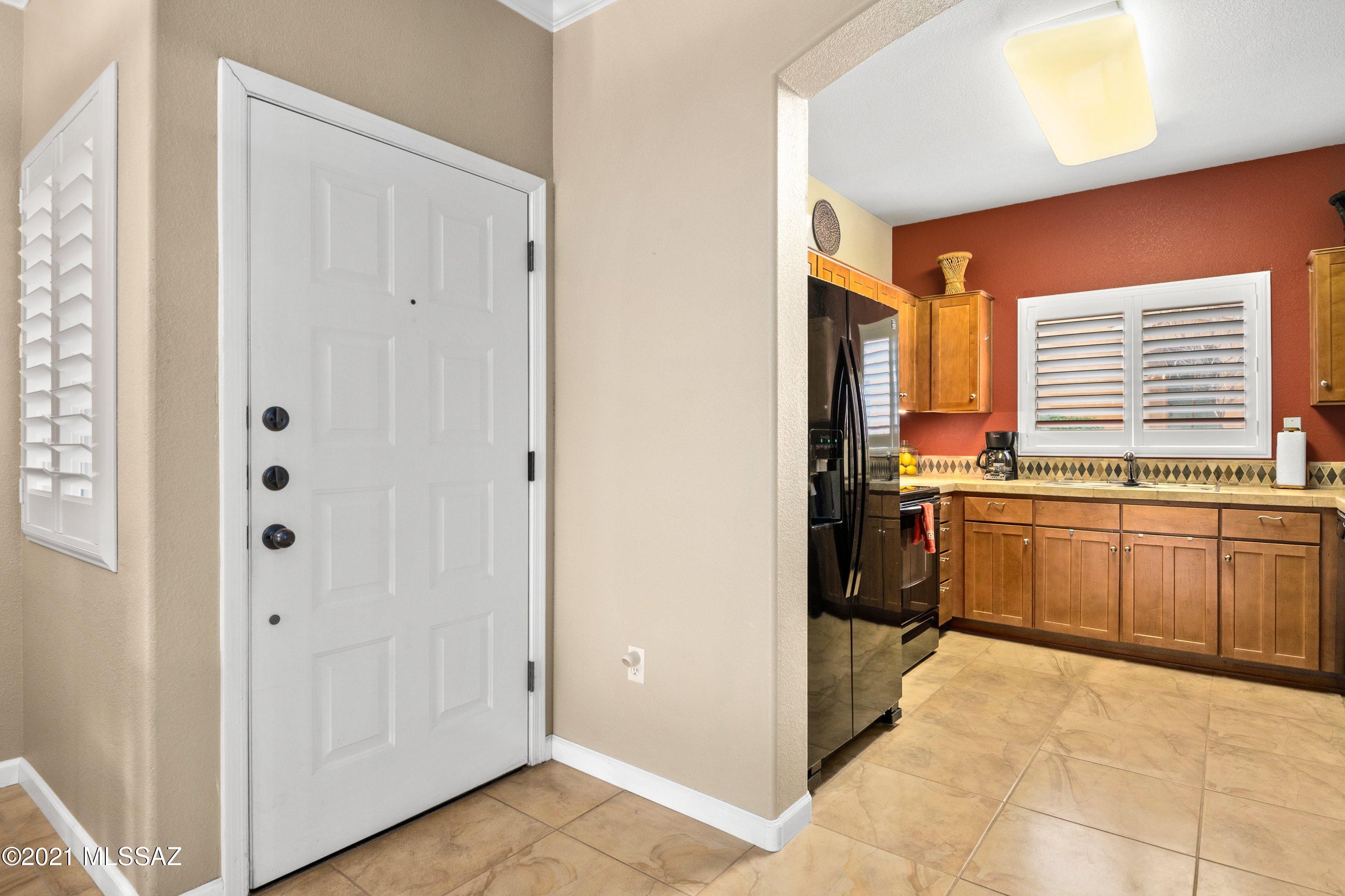Pinnacle Canyon Condominium - Residential