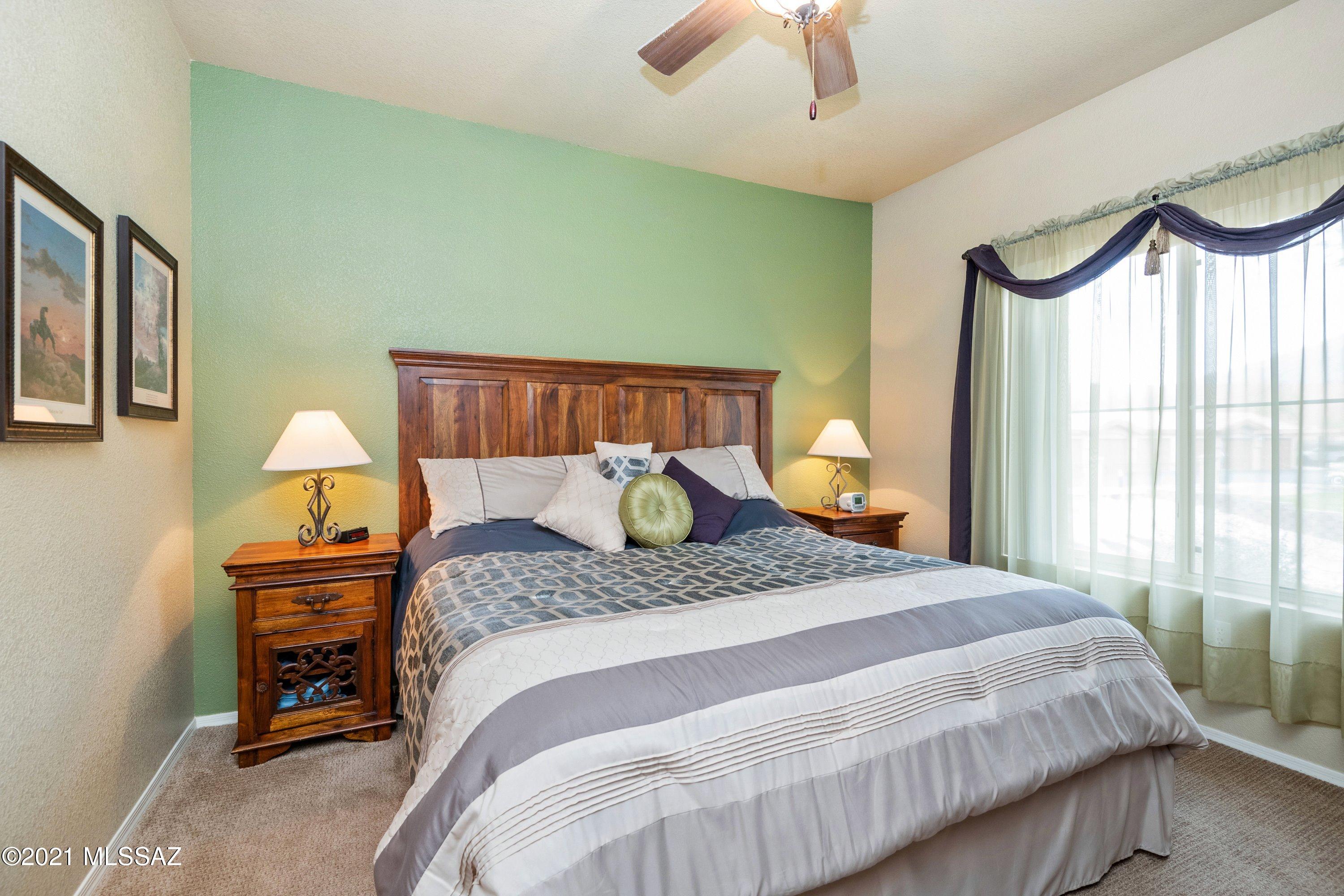 Pinnacle Canyon Condominium - Residential
