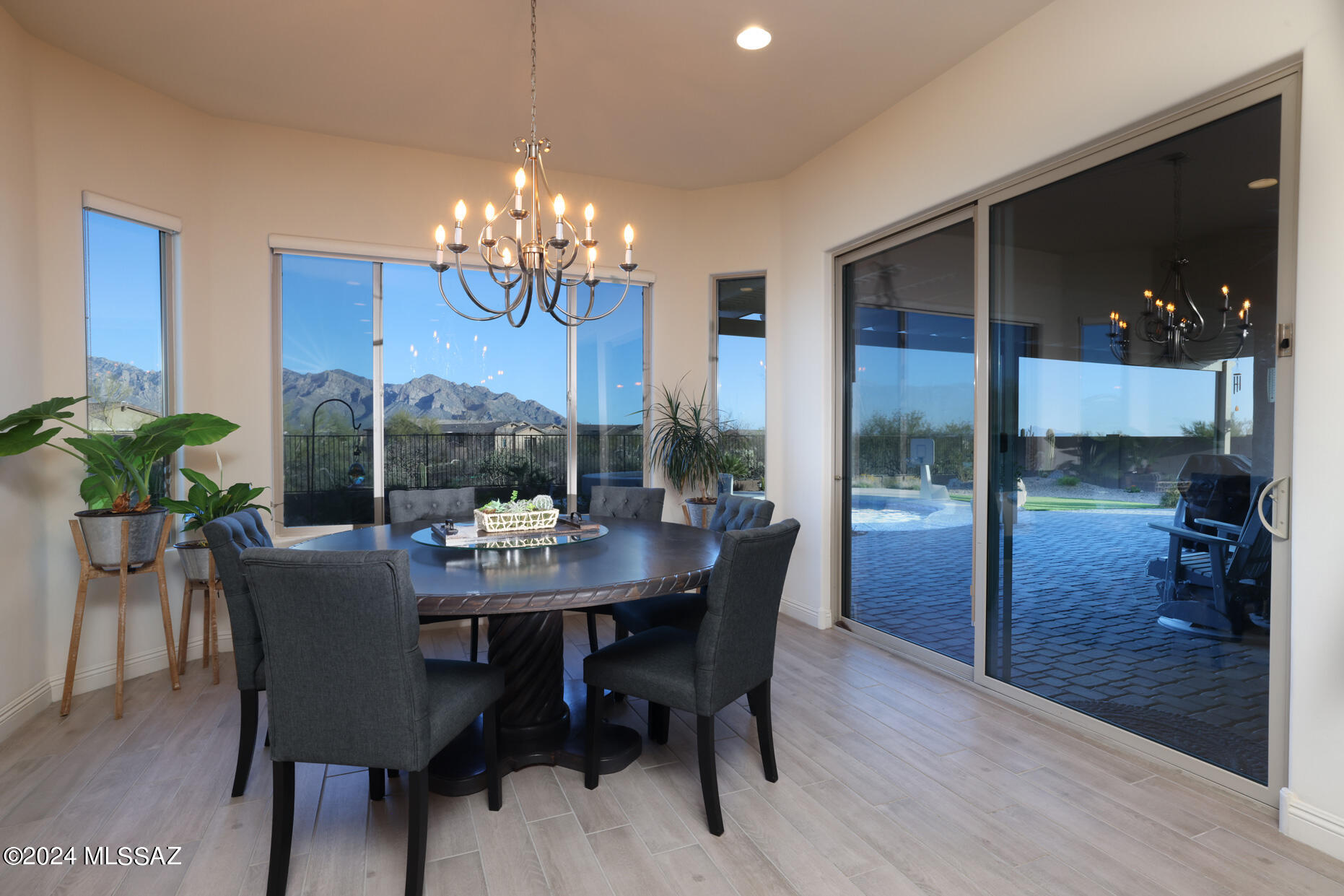 Saguaros Viejos West - Residential