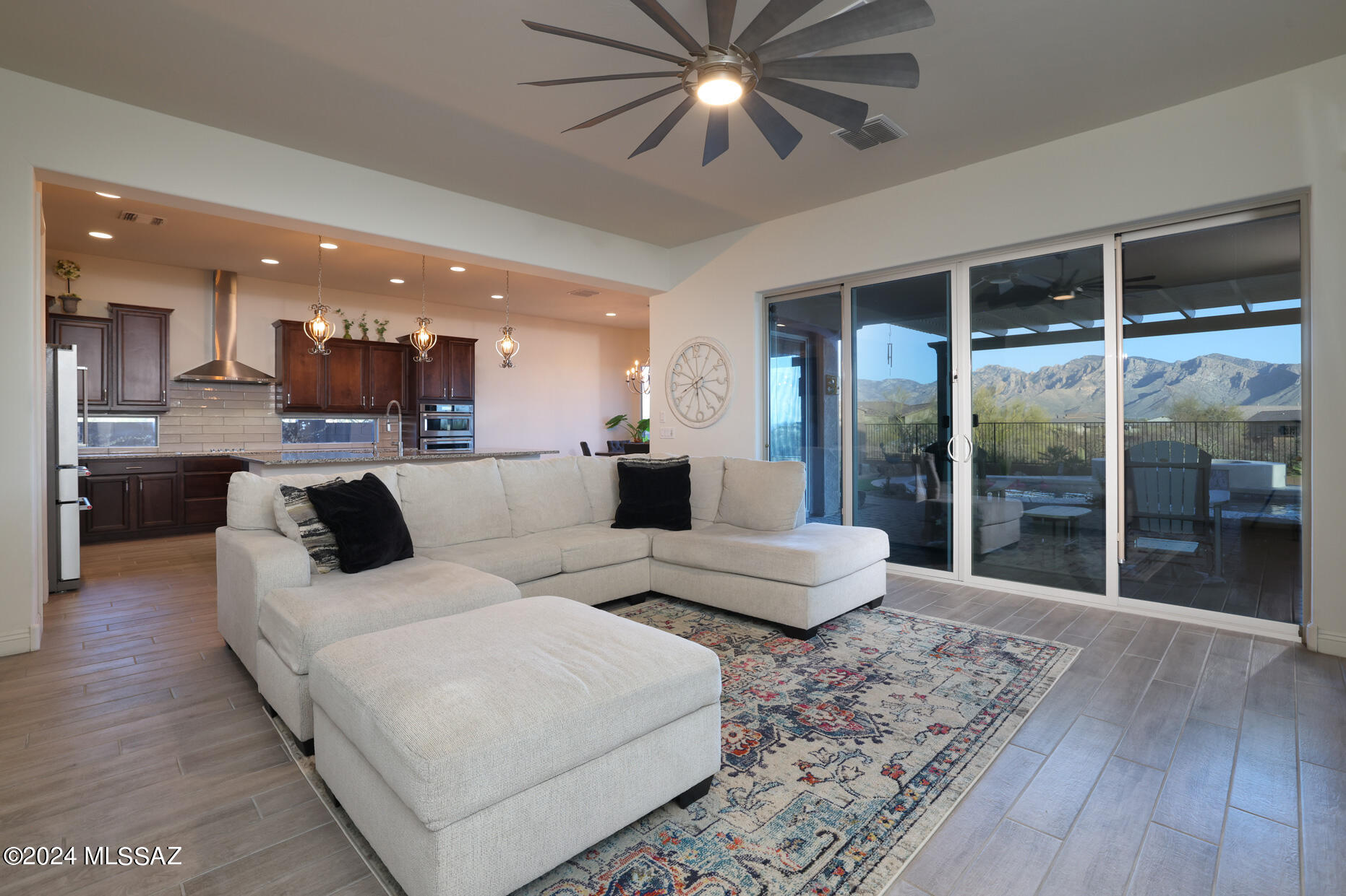 Saguaros Viejos West - Residential