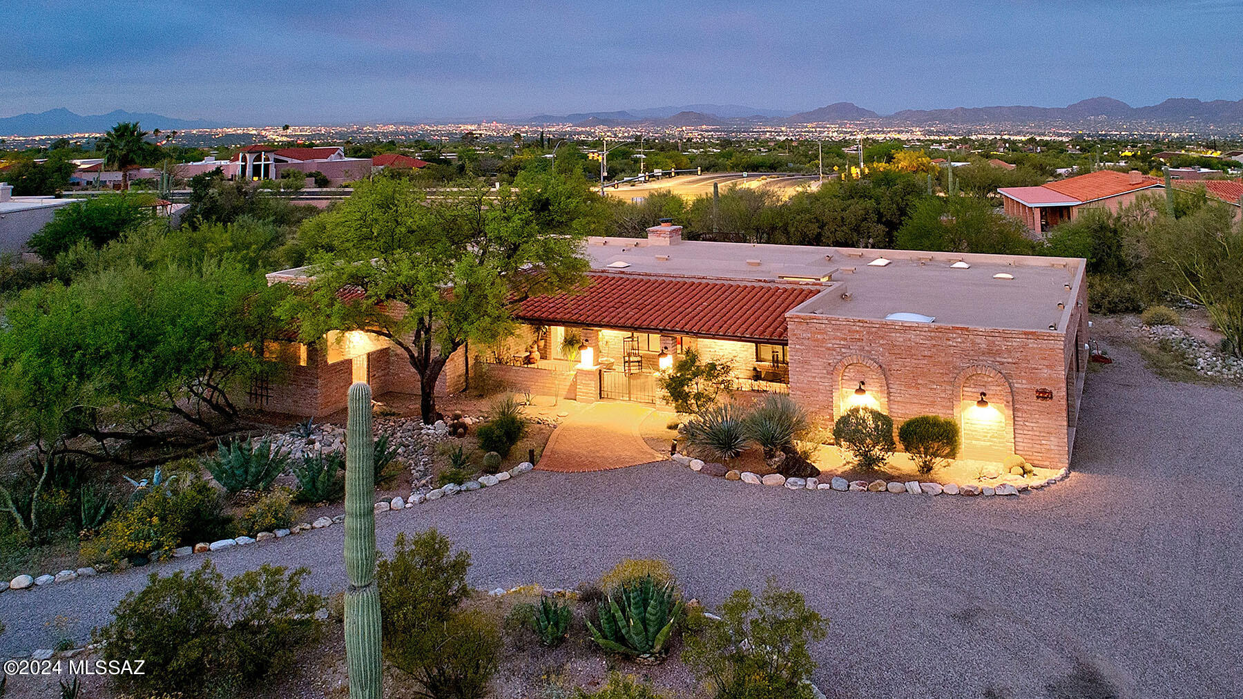 Catalina Foothills Est 9 - Residential