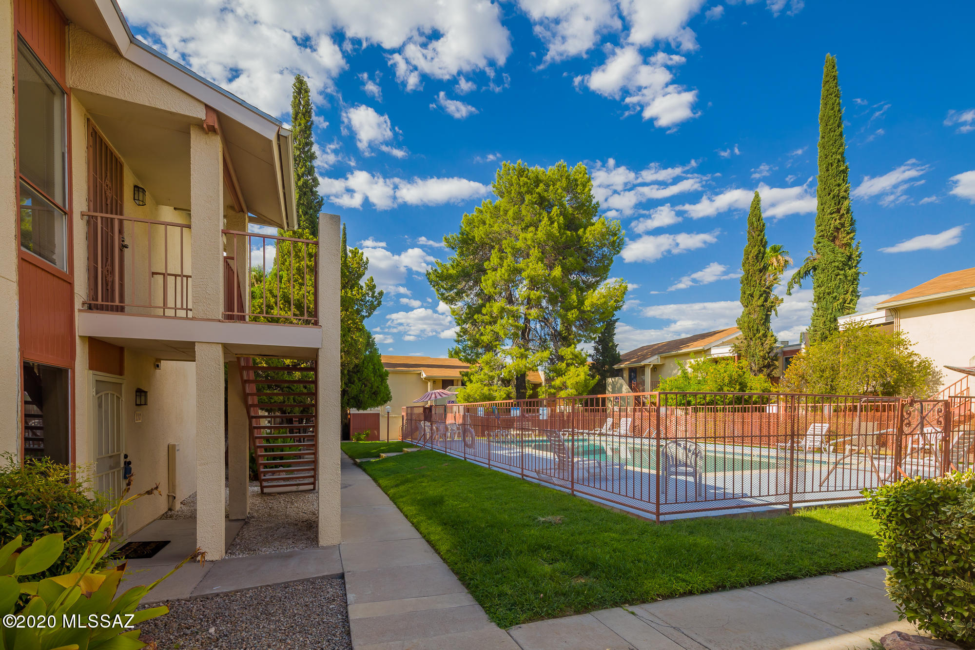 Las Colinas Condominiums - Residential