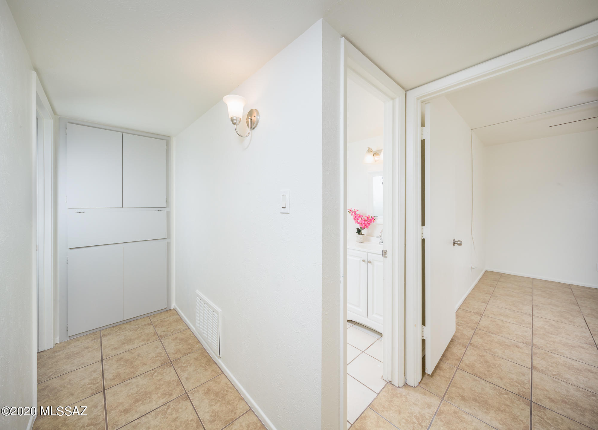 Las Colinas Condominiums - Residential