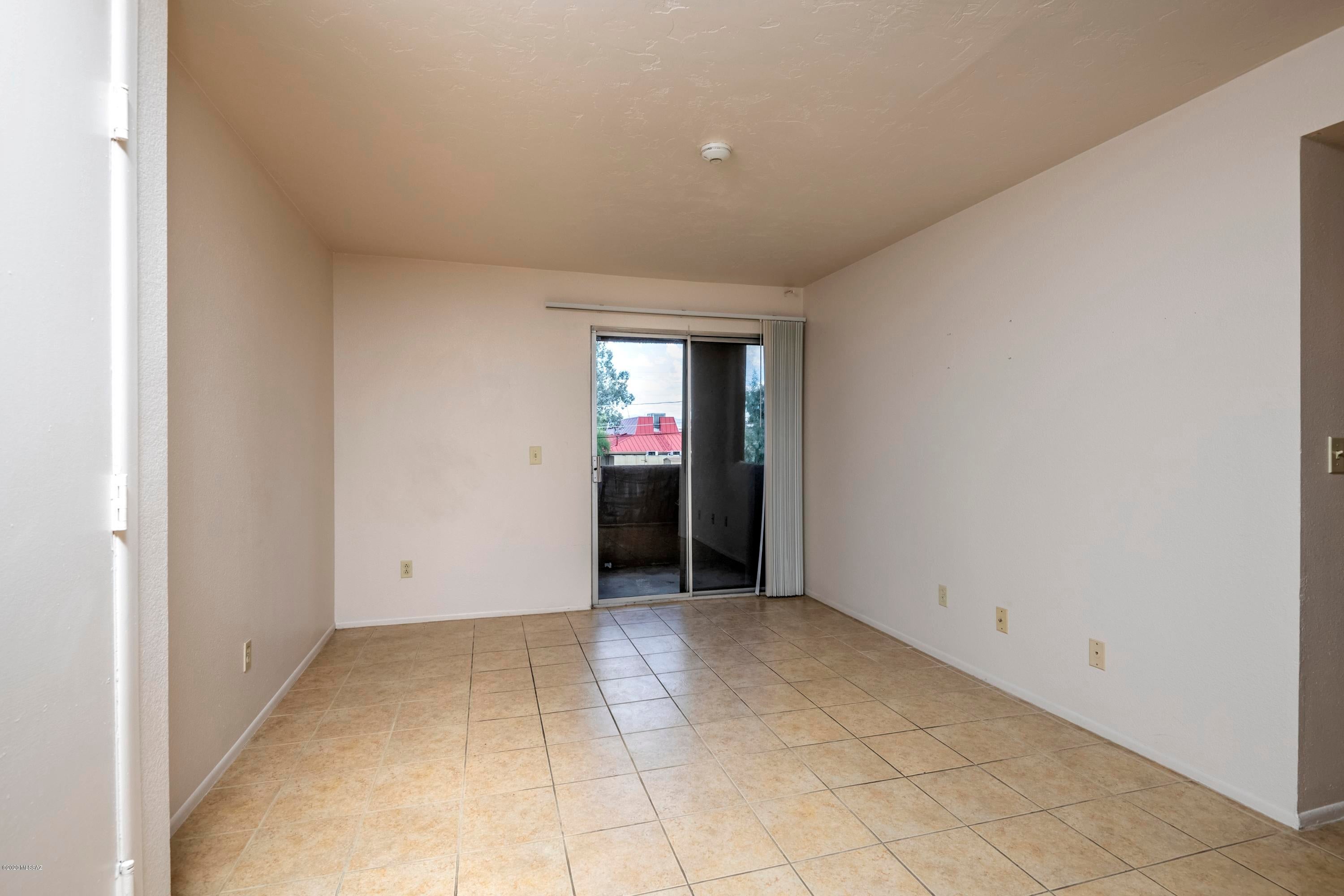Casa Club Condominium - Residential Lease