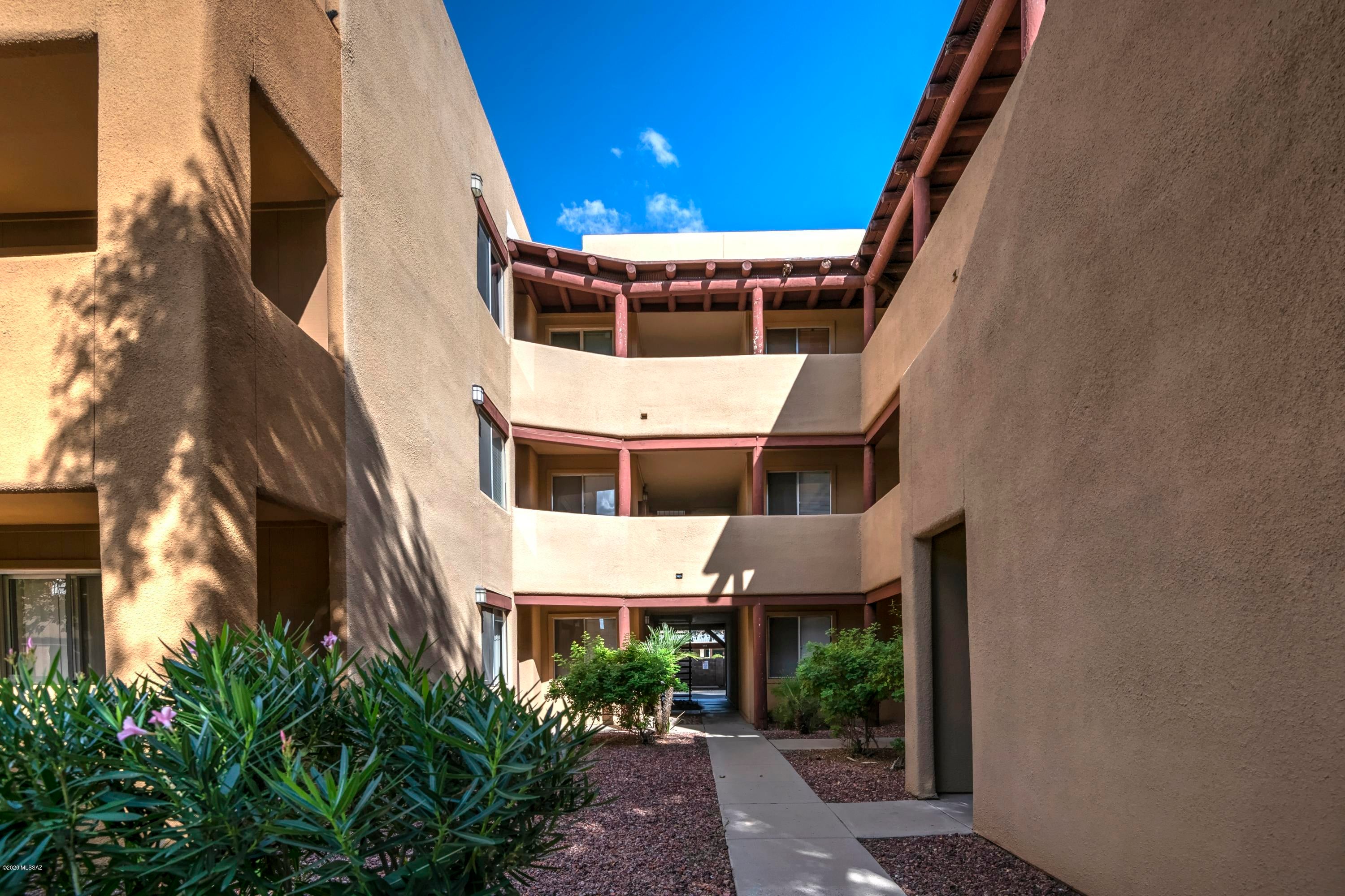 Casa Club Condominium - Residential Lease
