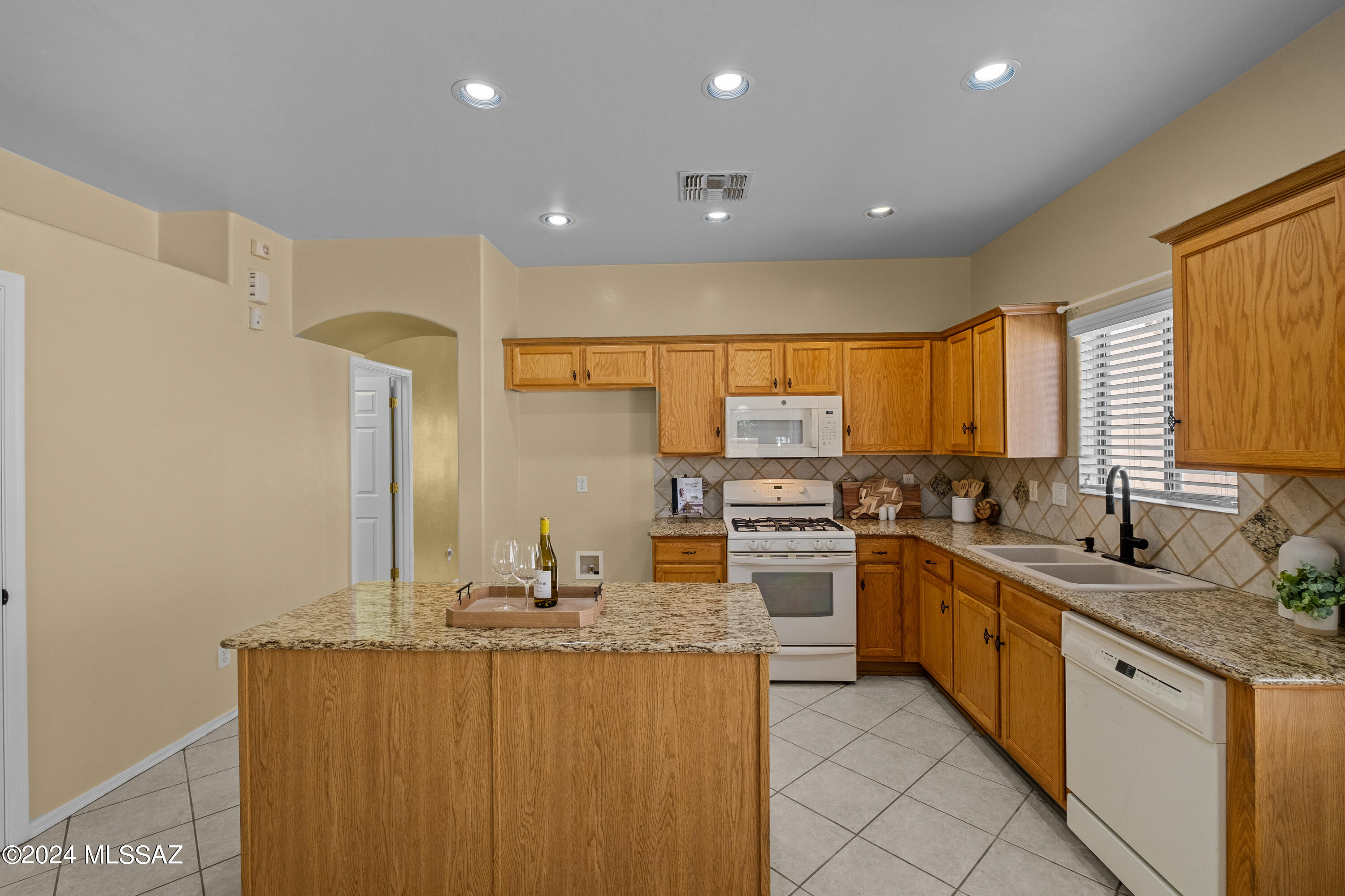 Presidio Del Sol (1-111) - Residential
