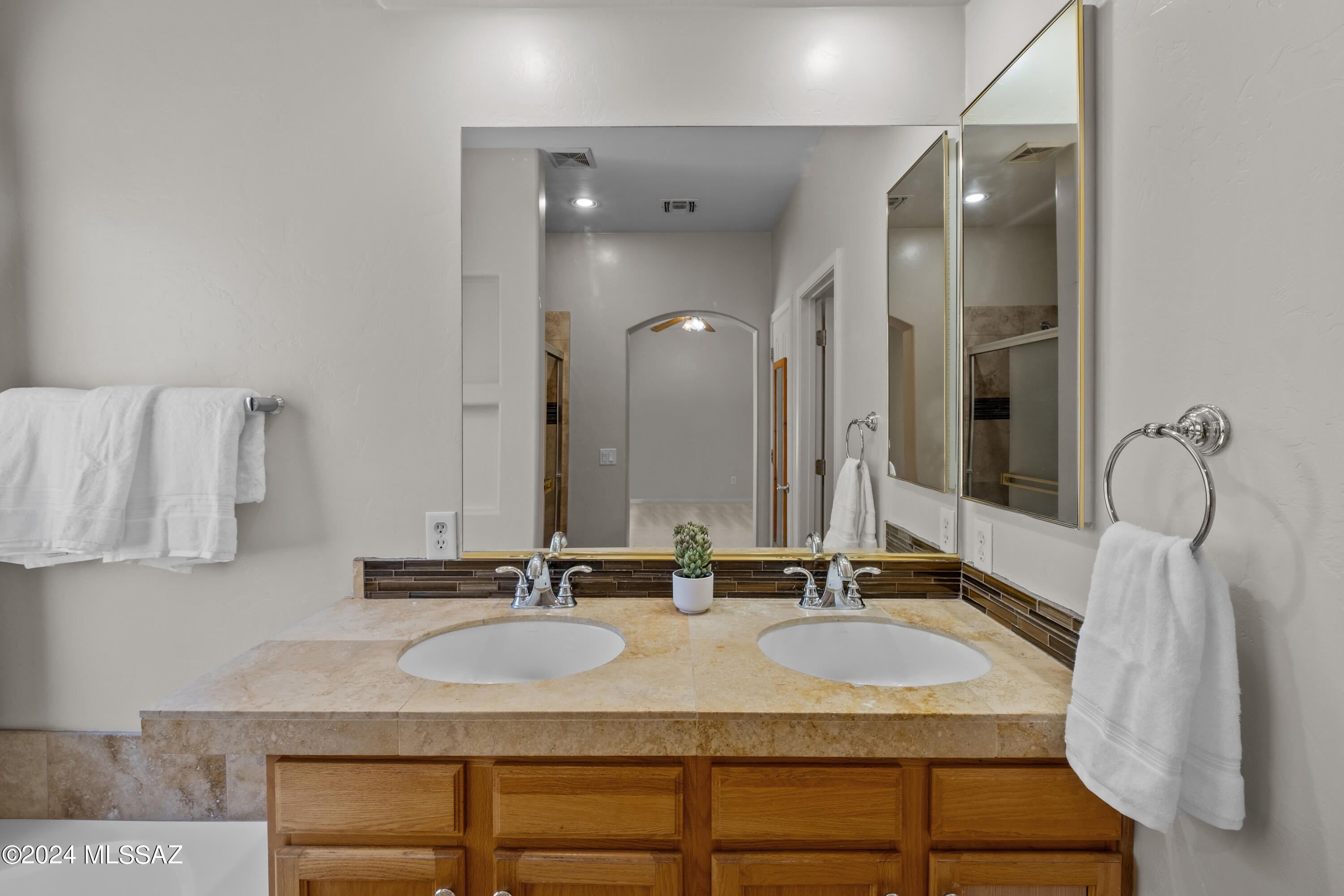 Presidio Del Sol (1-111) - Residential