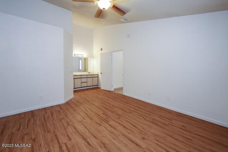 Reddington Hills (1-137) - Residential Lease