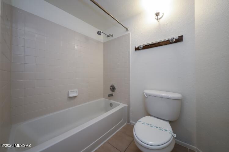 Reddington Hills (1-137) - Residential Lease