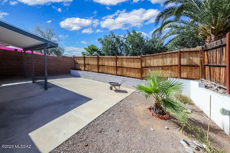 Reddington Hills (1-137) - Residential Lease