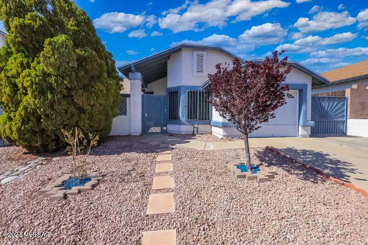 Reddington Hills (1-137) - Residential Lease