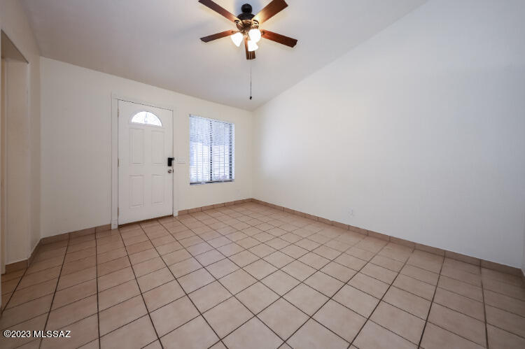 Reddington Hills (1-137) - Residential Lease