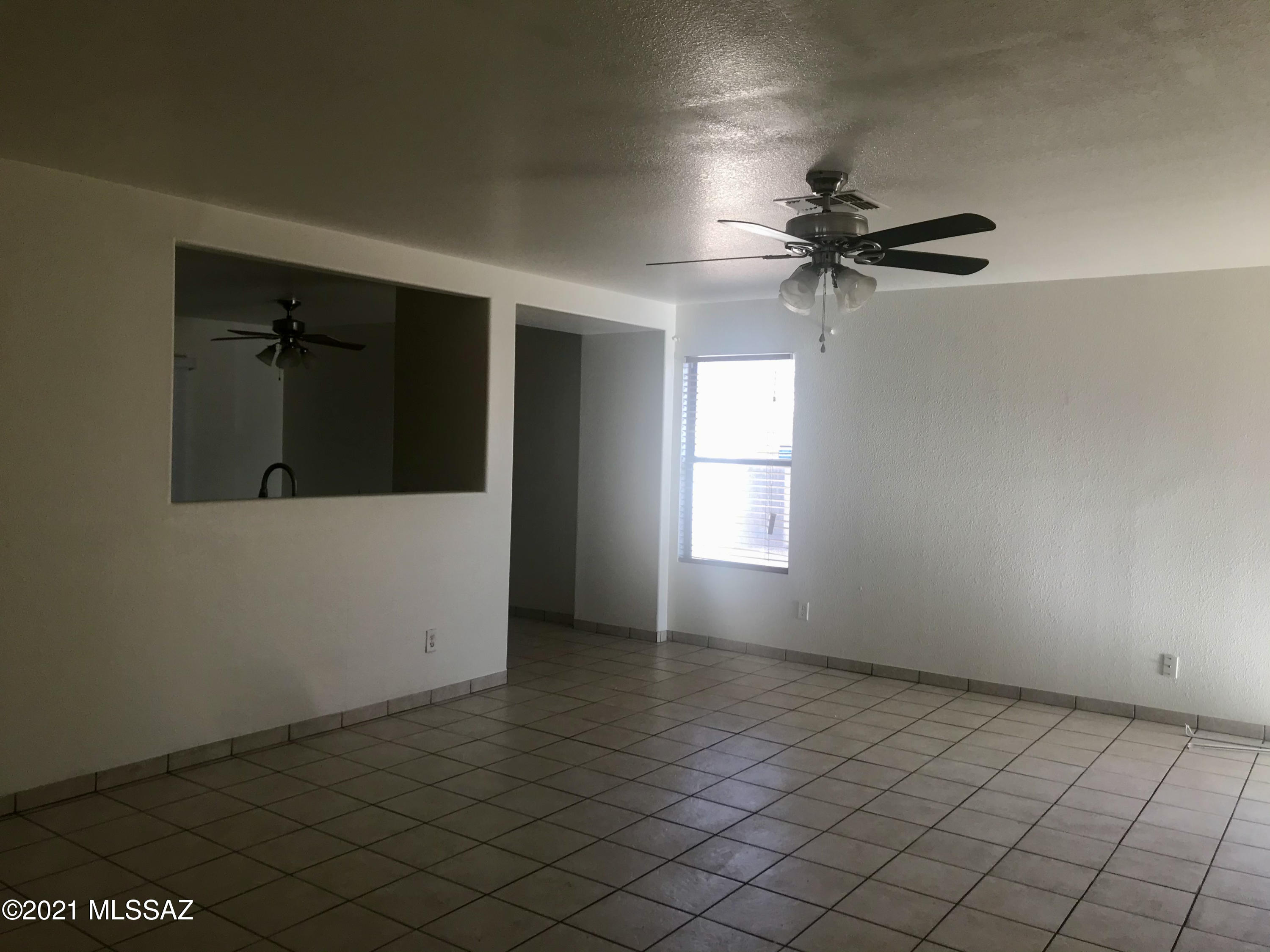 Oakview at Midvale Park (75-242) - Residential