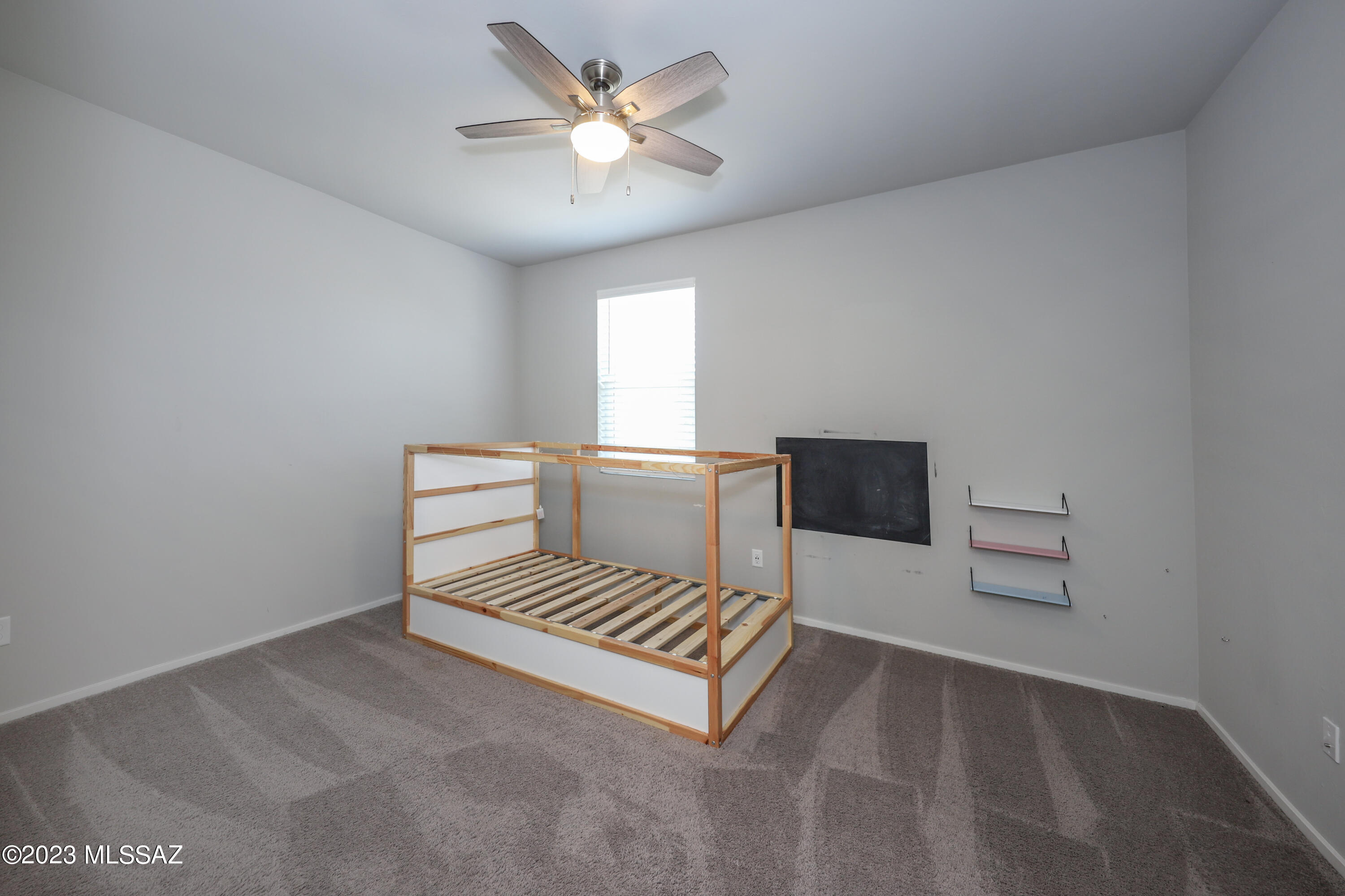 Park Modern SQ20171350679 - Residential