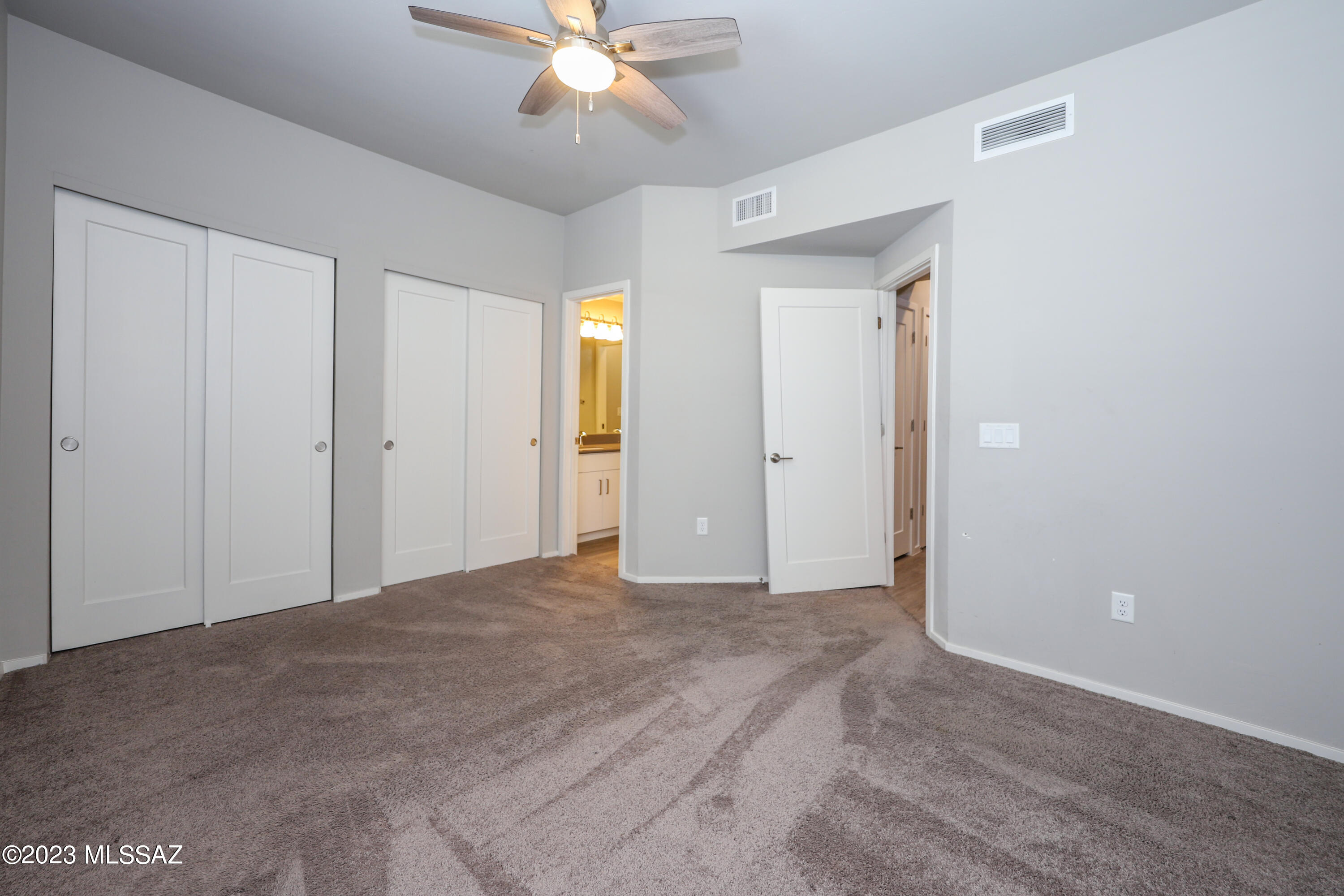 Park Modern SQ20171350679 - Residential