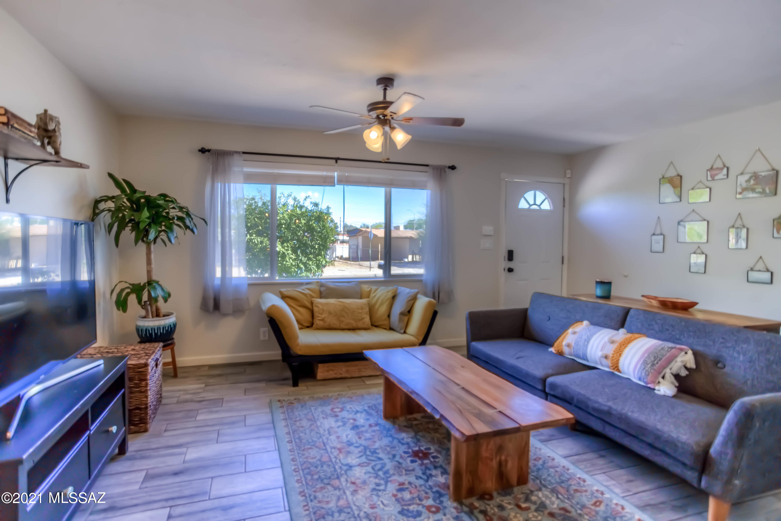 El Cortez Heights - Residential