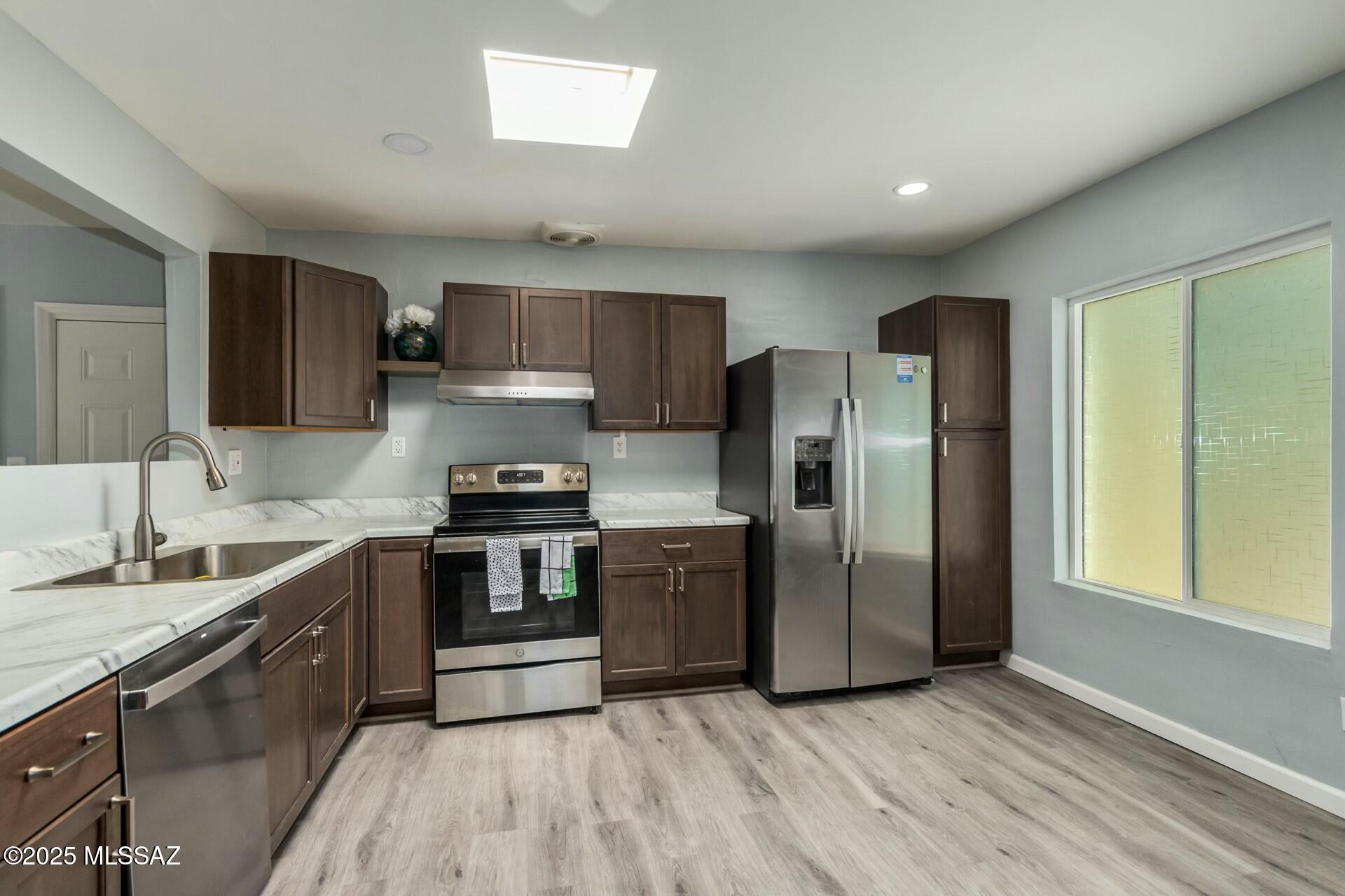 Braewood Terrace (108-182) - Residential