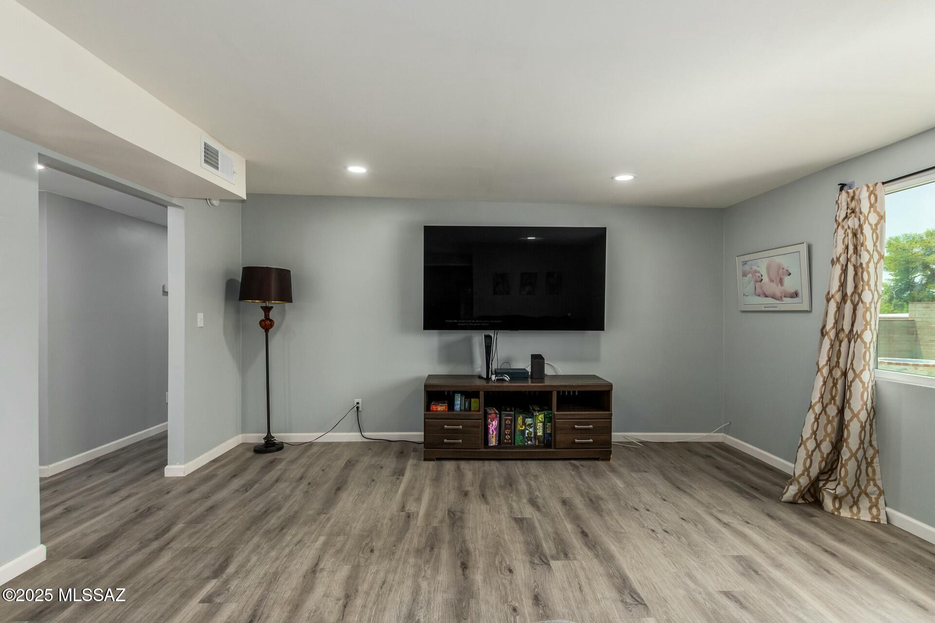 Braewood Terrace (108-182) - Residential