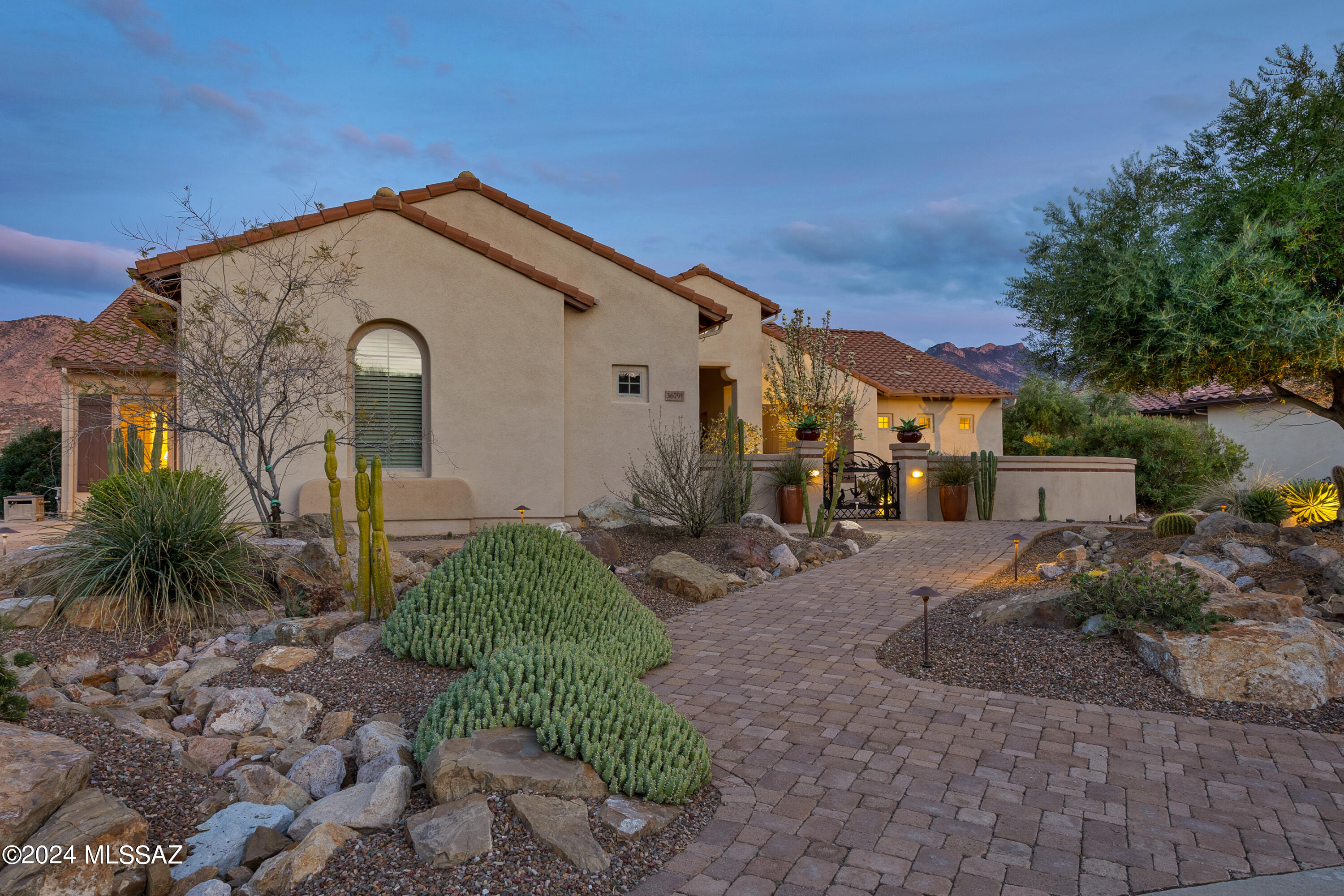 Saddlebrooke - Residential