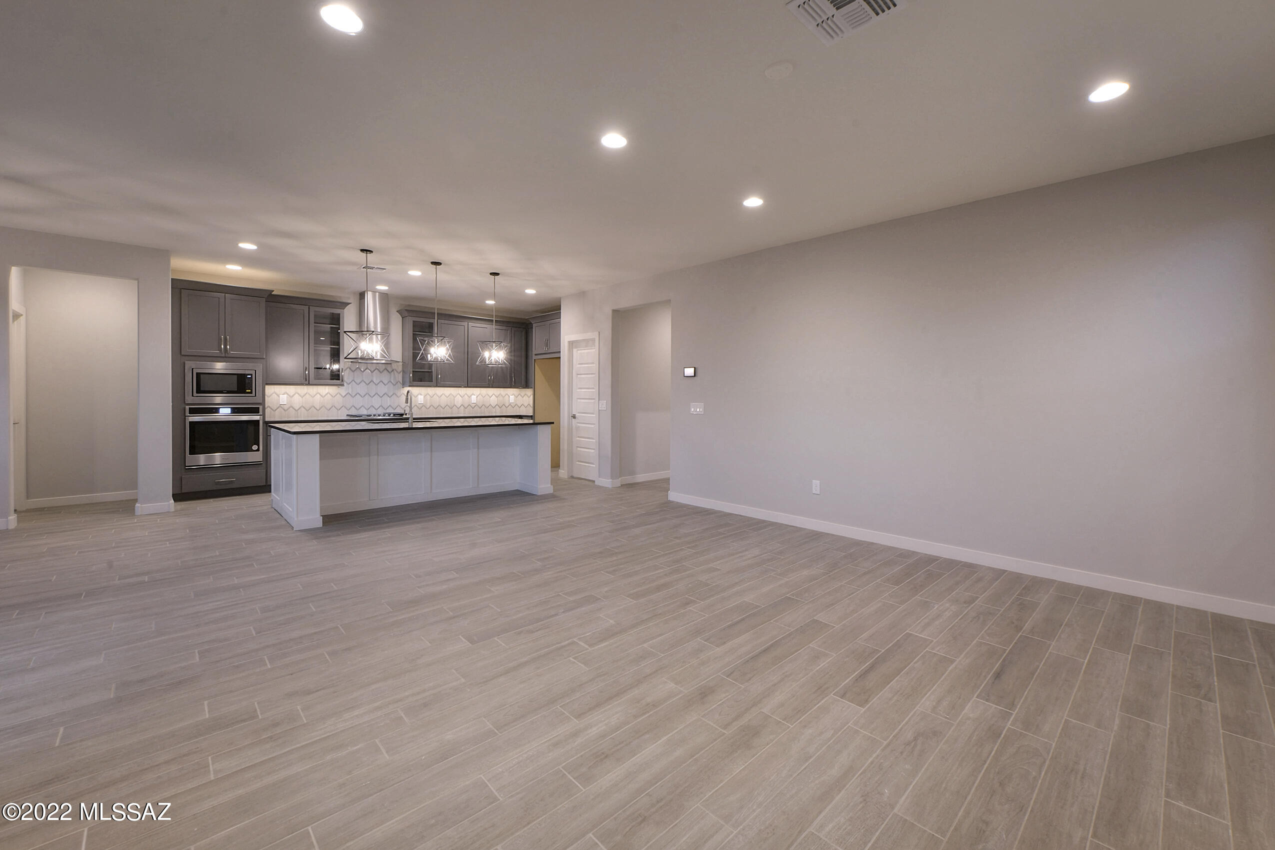 Villages At Silverhawke Phase 1 - Residential Lease