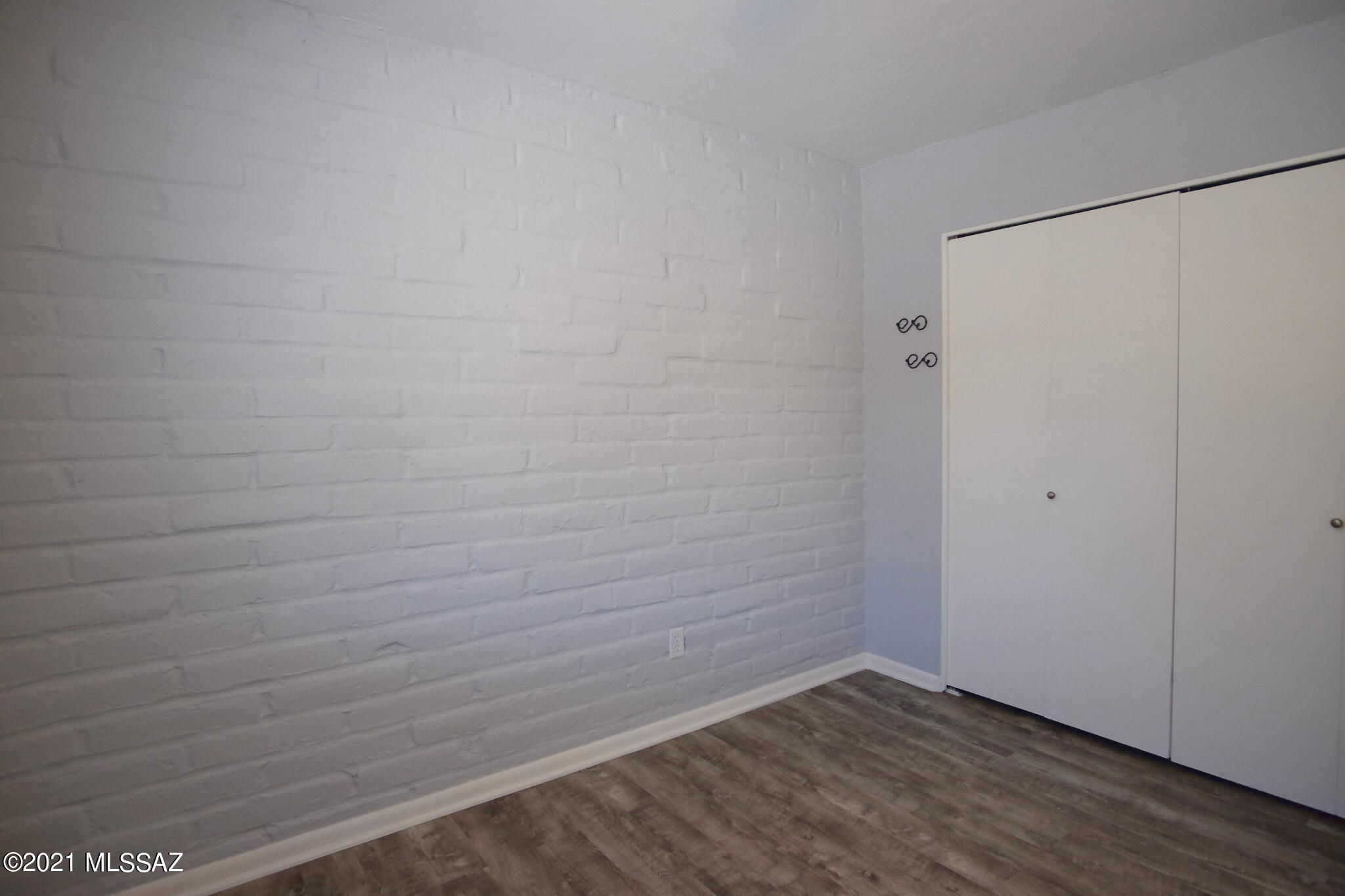 Monte Catalina Estates (1-10) - Residential Lease