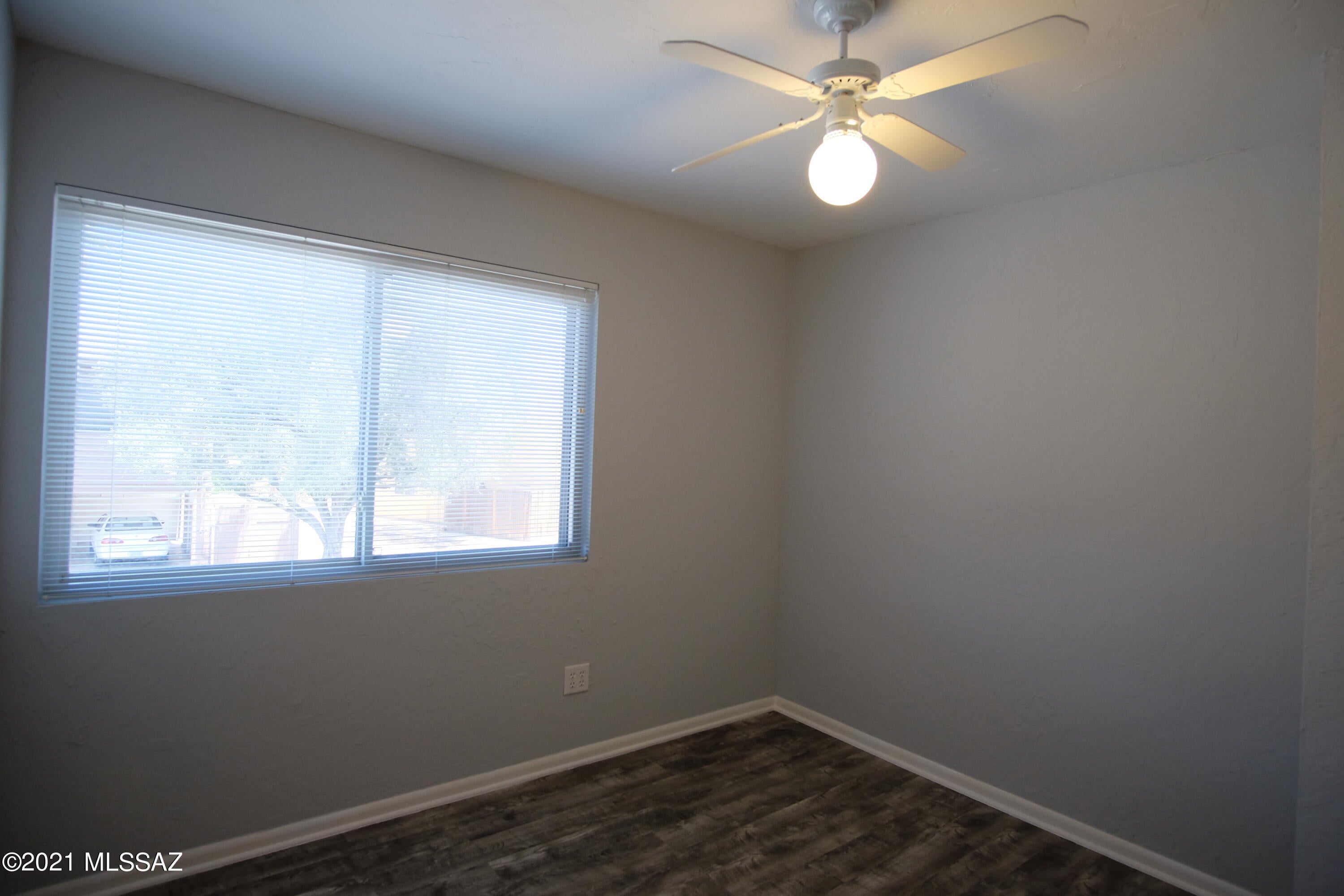 Monte Catalina Estates (1-10) - Residential Lease