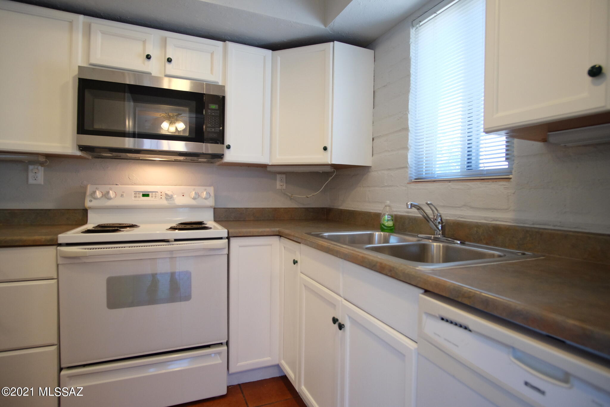 Monte Catalina Estates (1-10) - Residential Lease
