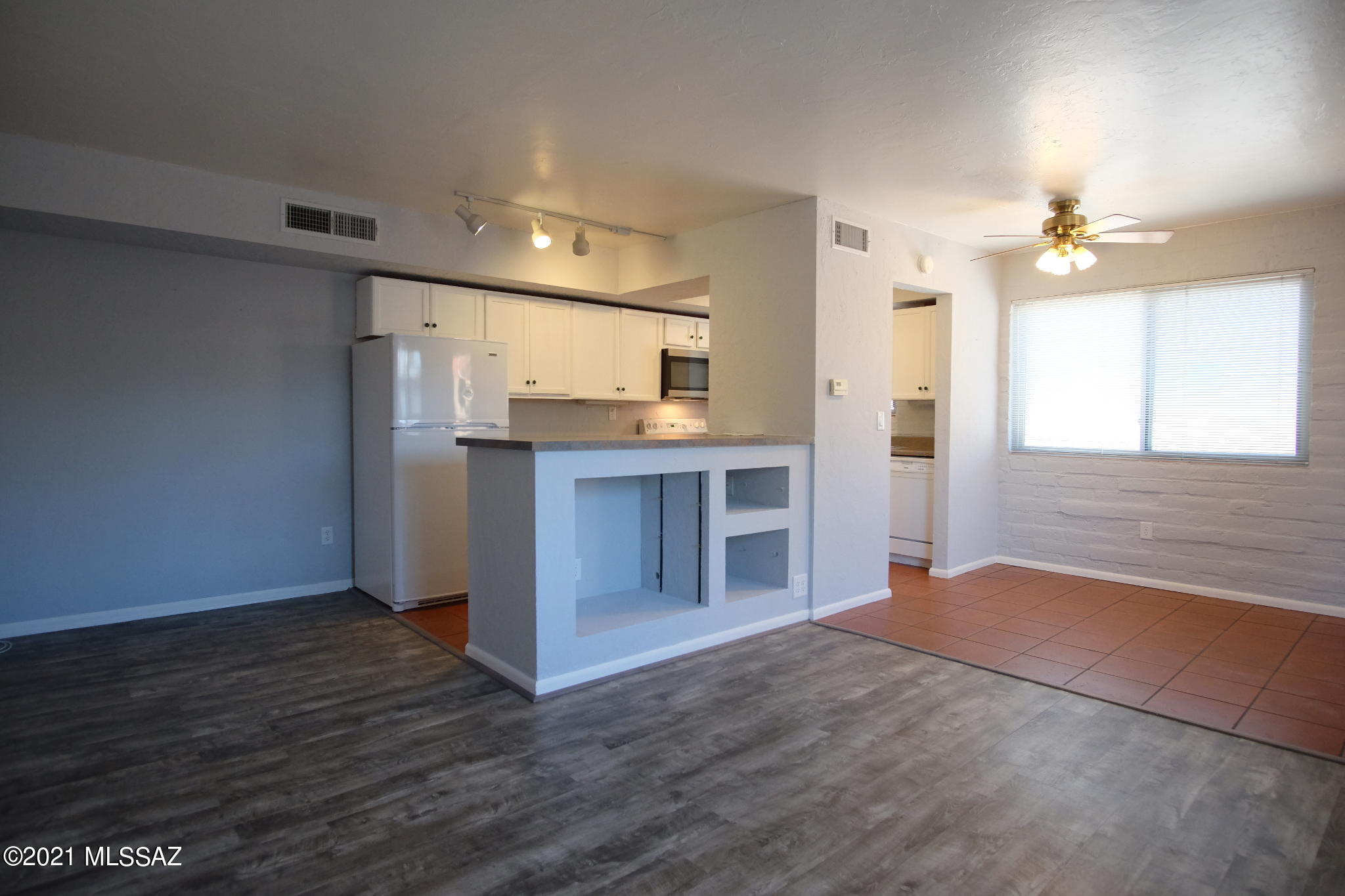 Monte Catalina Estates (1-10) - Residential Lease