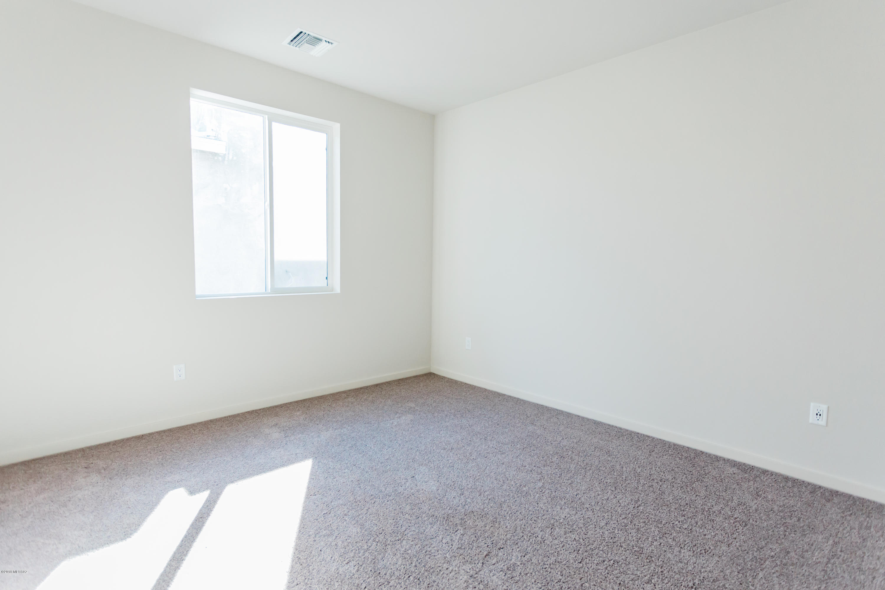 Elementary Place SQ20163230723 - Residential